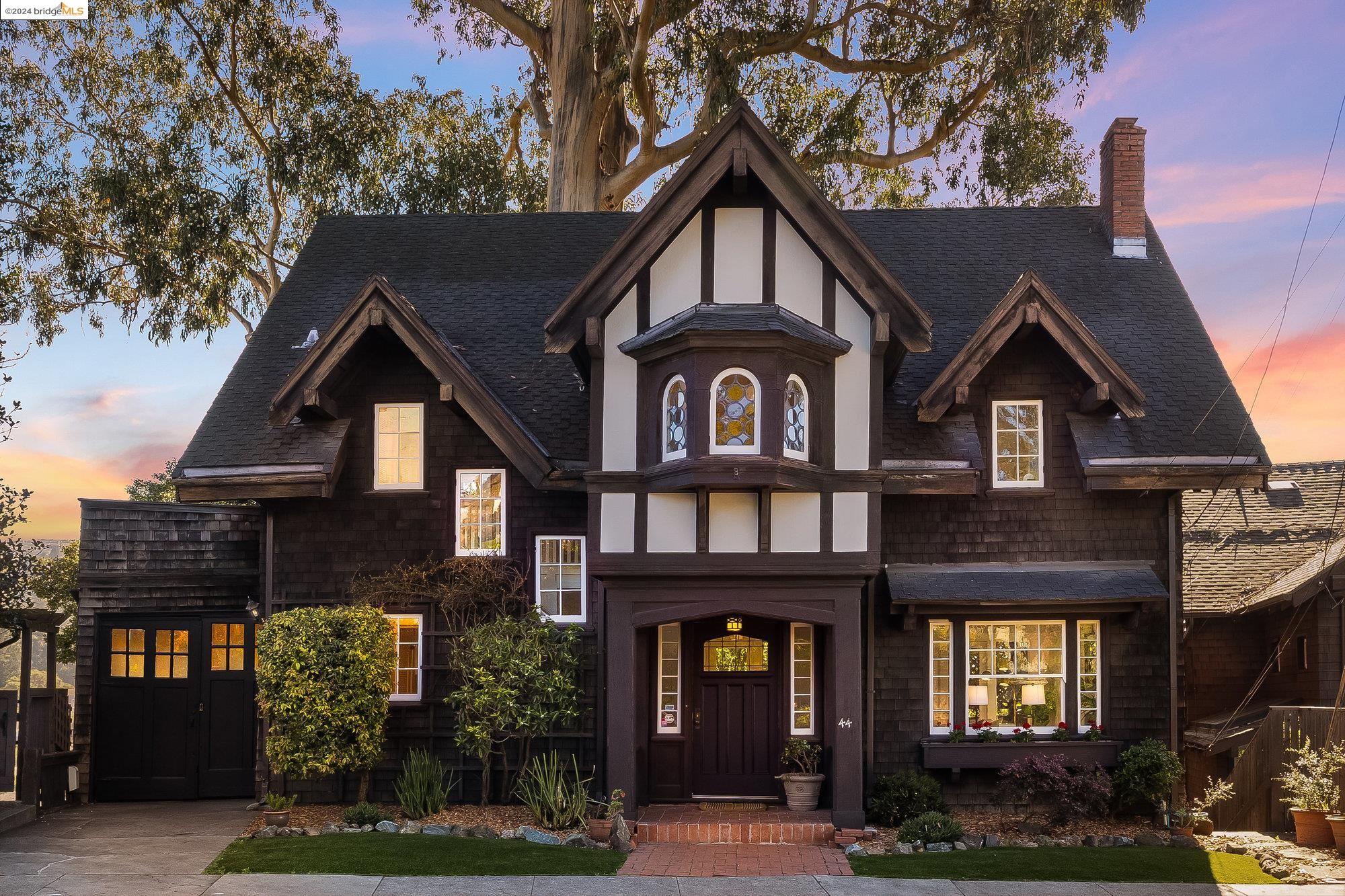 44 Eucalyptus Road