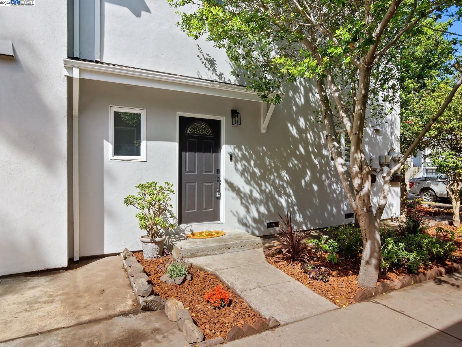 928 Taylor Ave
