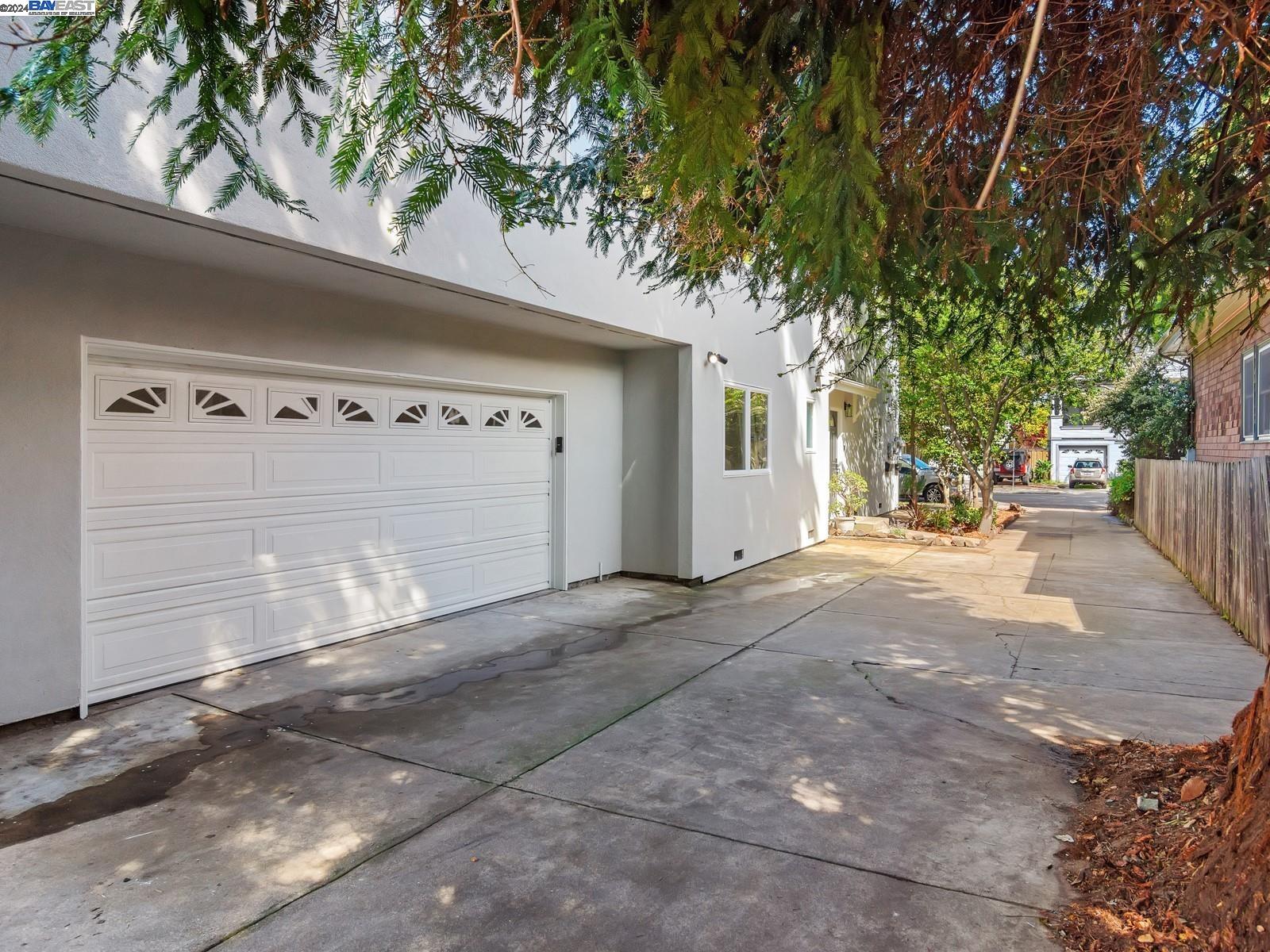 928 Taylor Ave