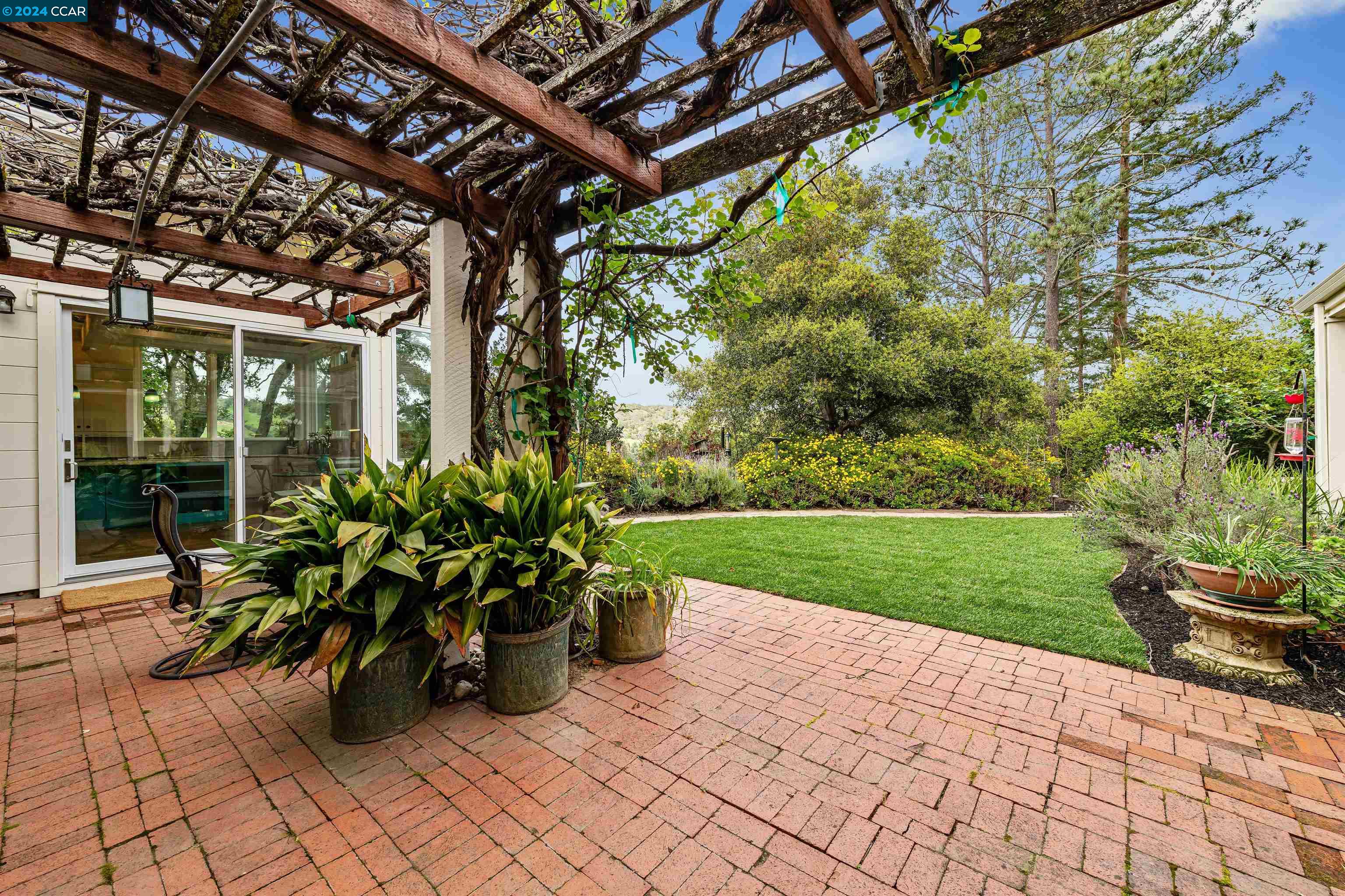 11 Valley View Road