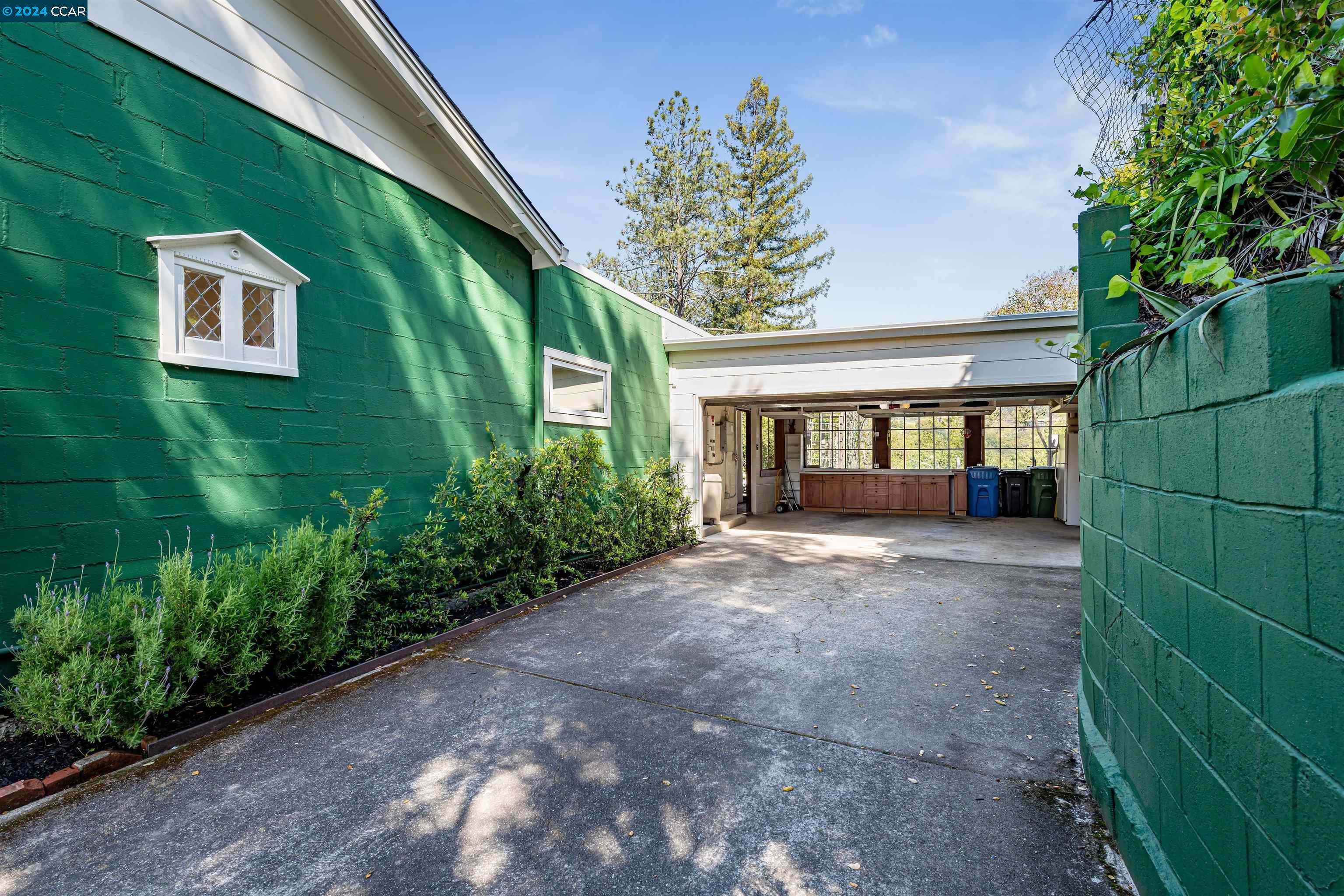 11 Valley View Road