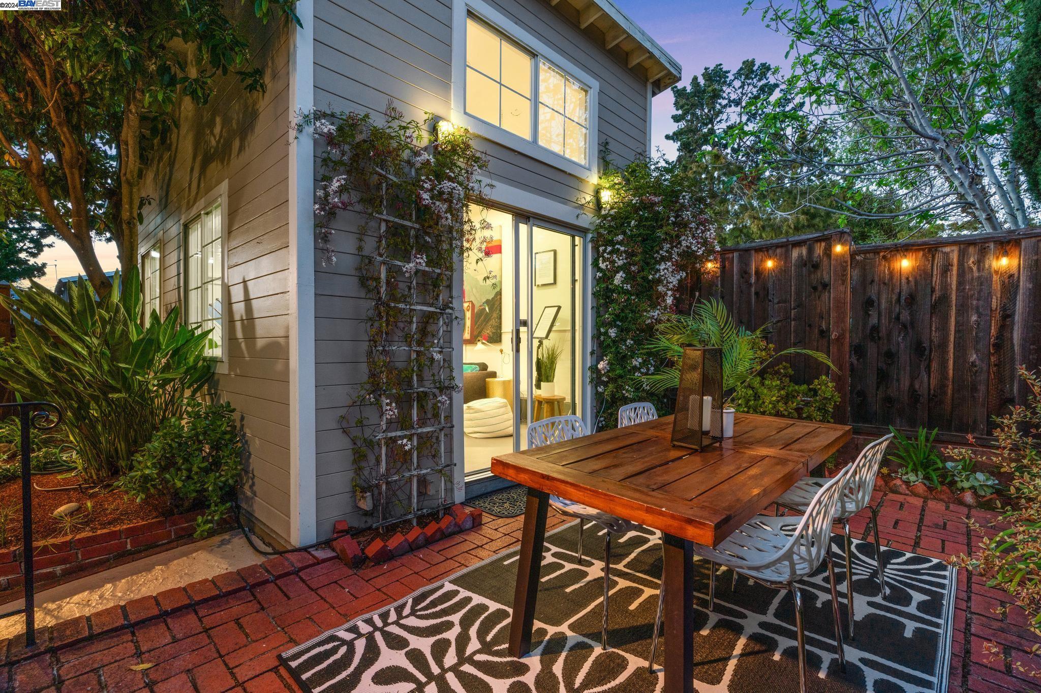 2720 MADELINE STREET