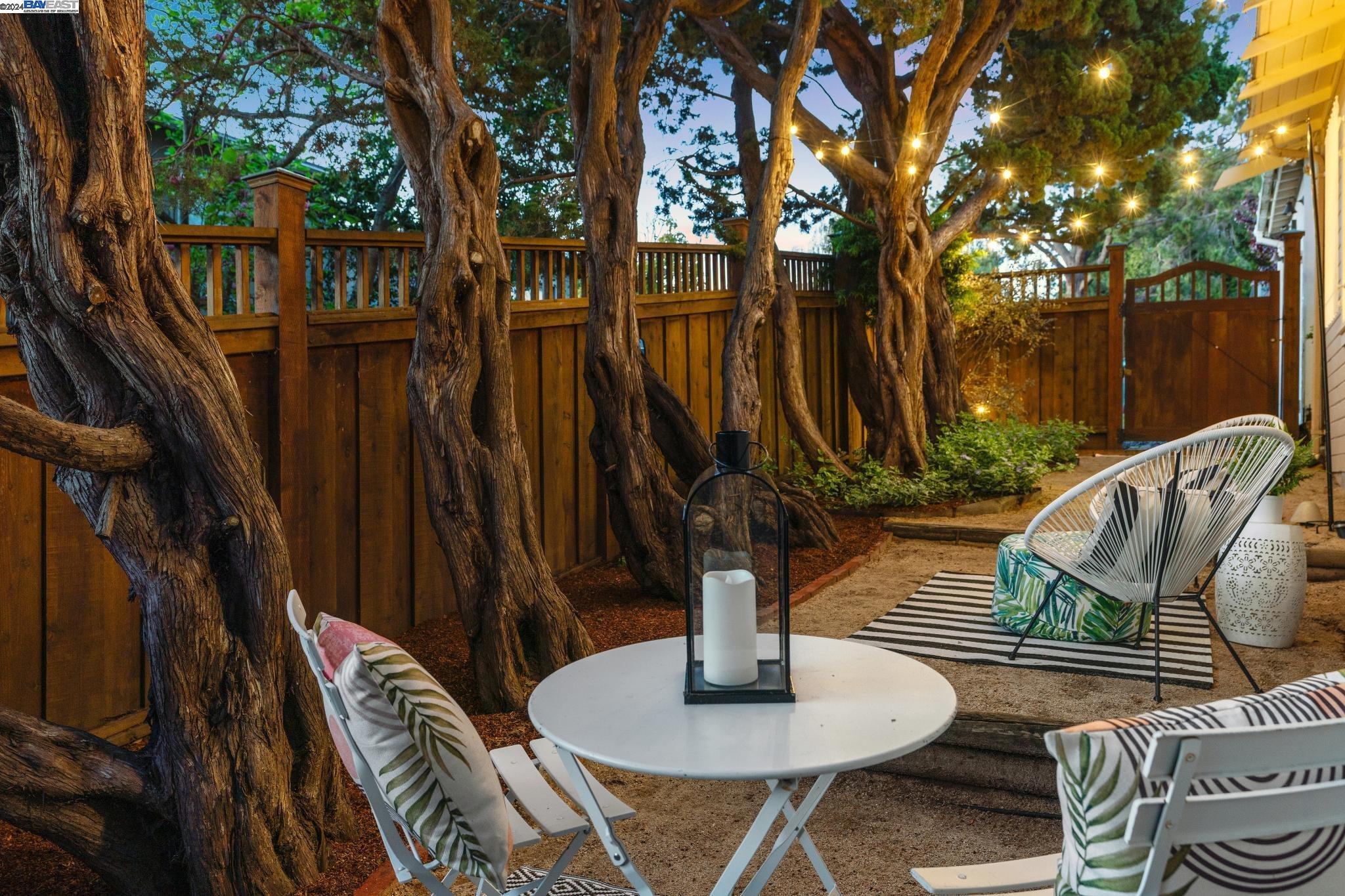 2720 MADELINE STREET