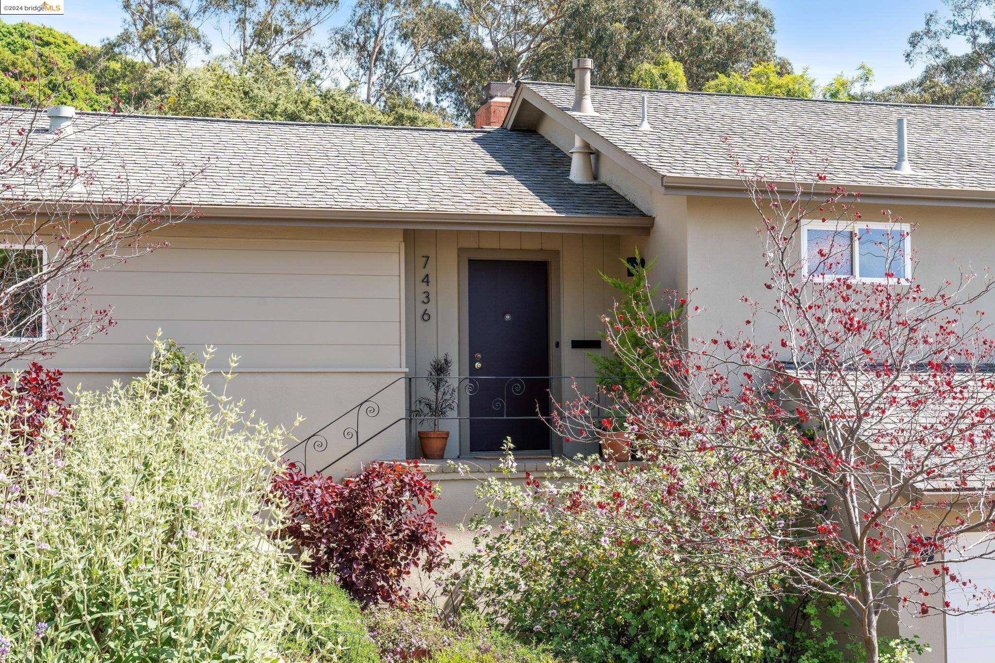 7436 Potrero Ave