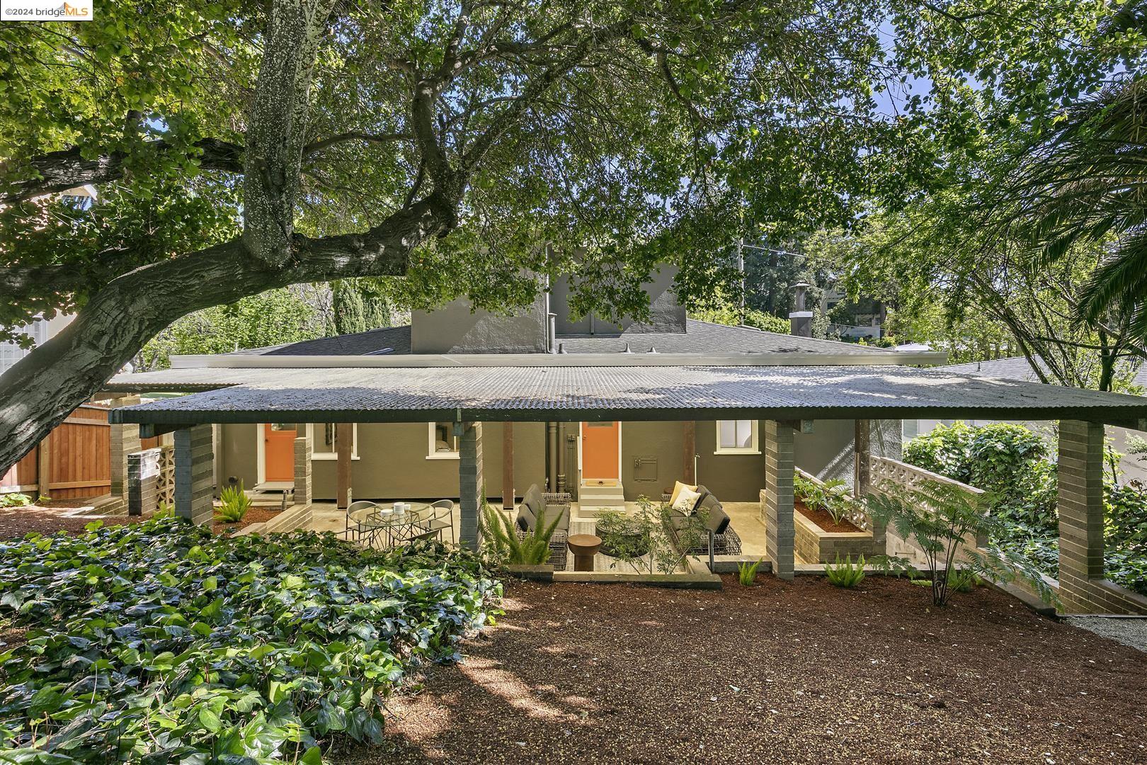 6070 Rockridge Blvd