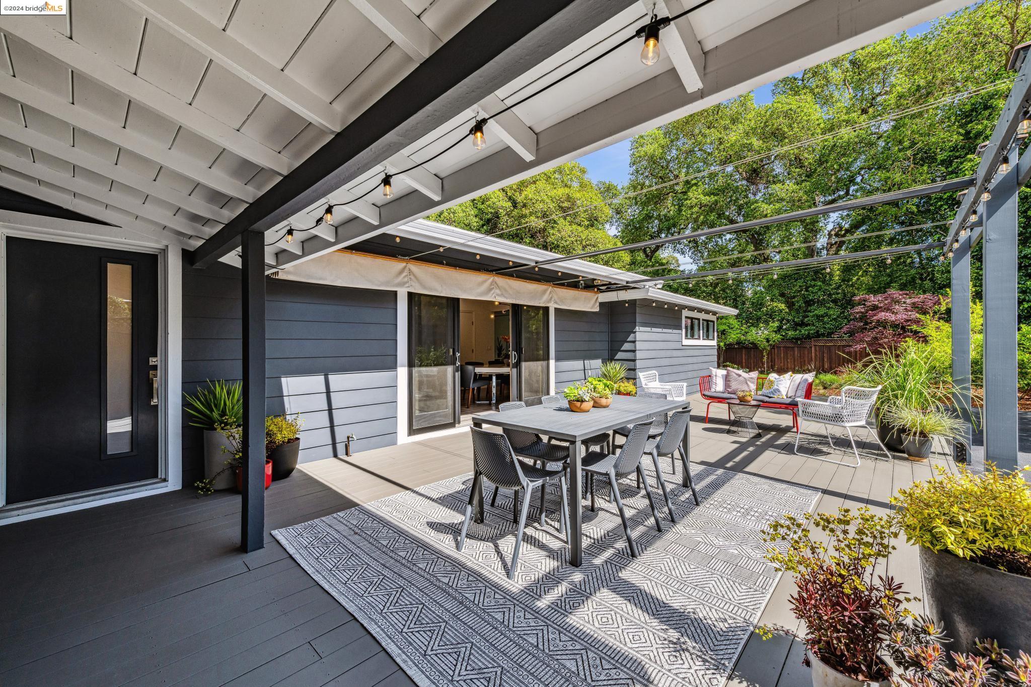 141 Camelia Ln