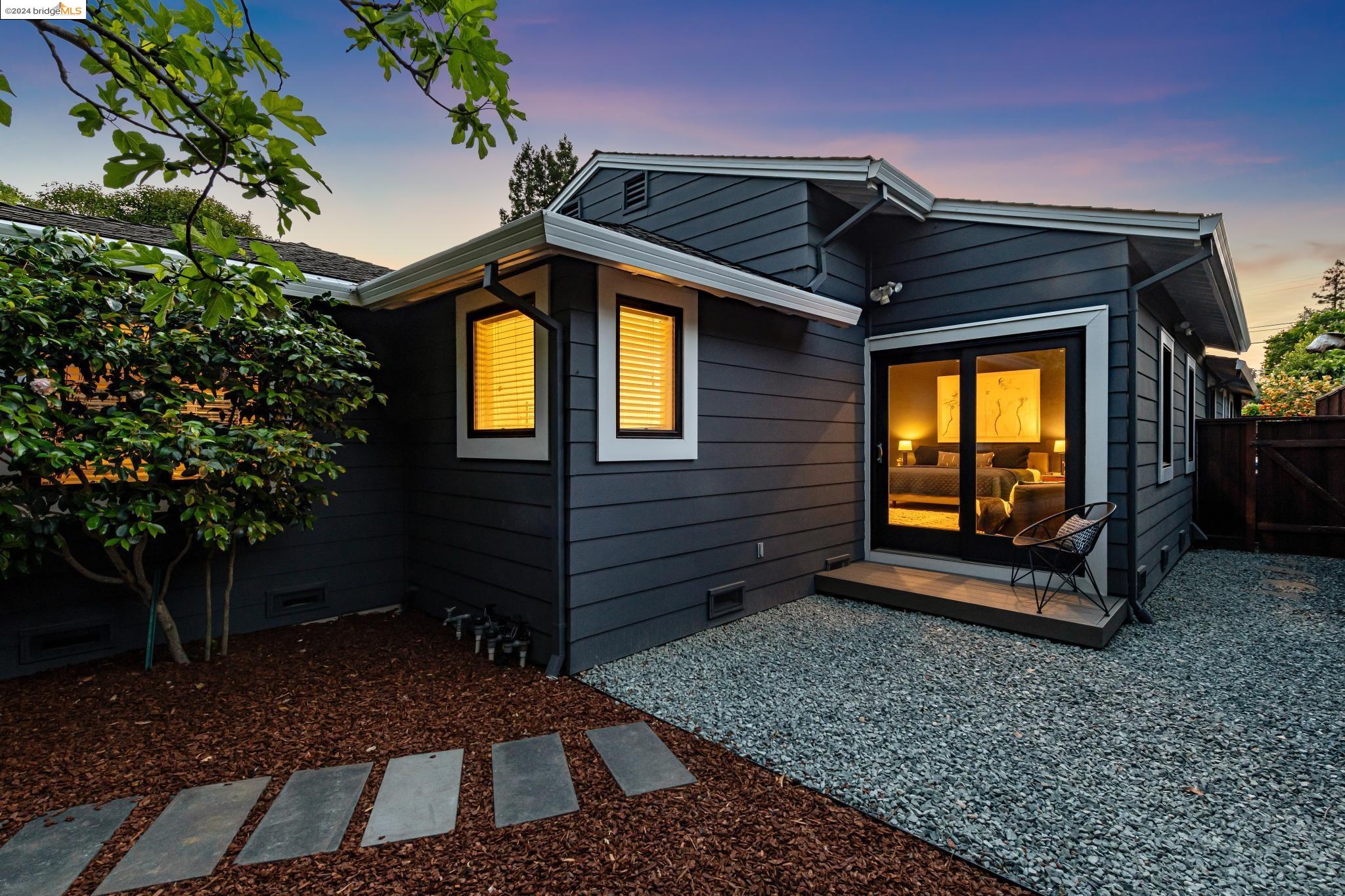 141 Camelia Ln