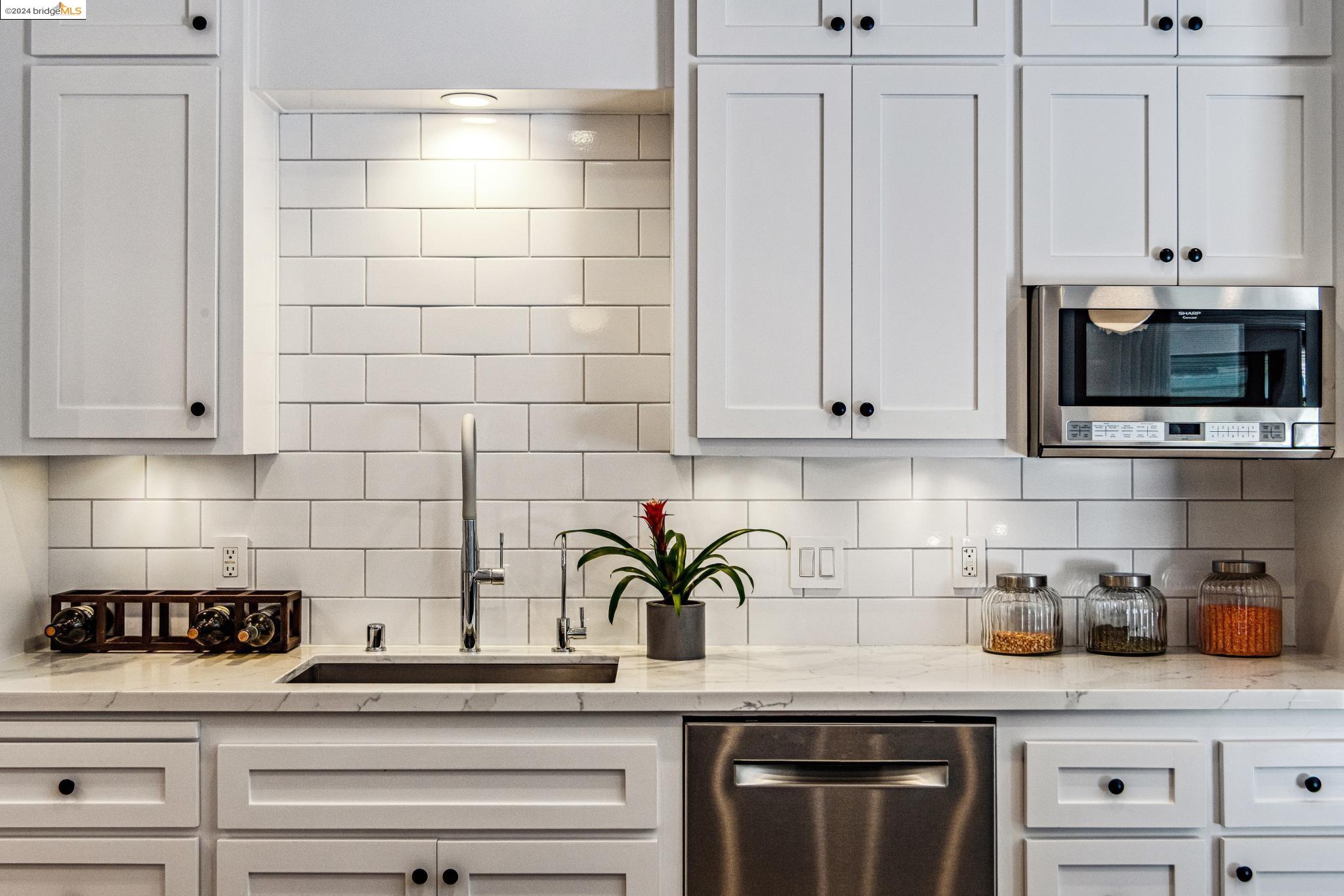 141 Camelia Ln