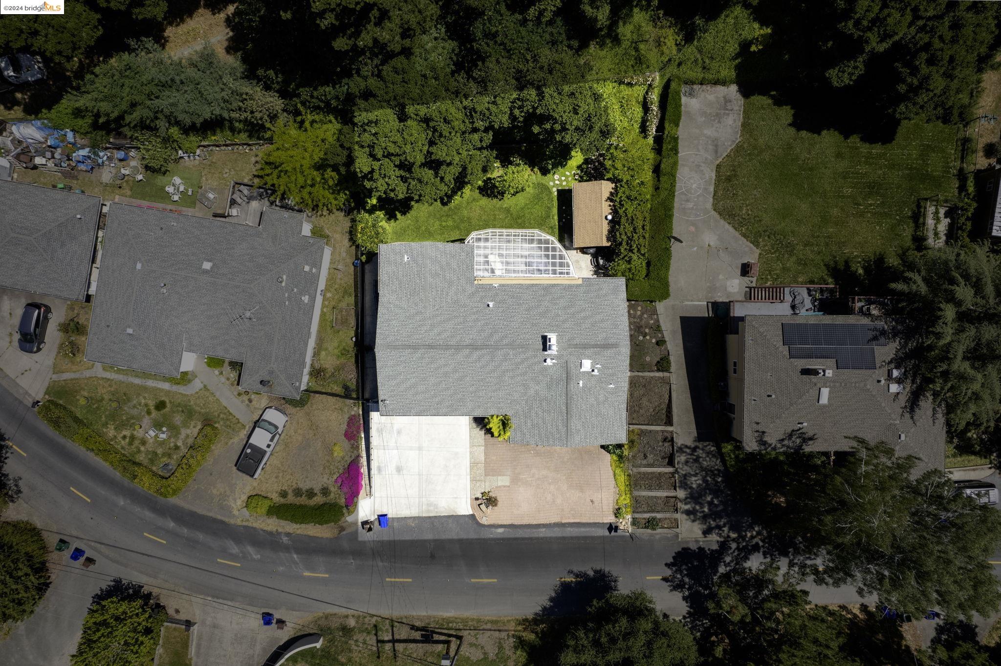 5412 Sobrante Ave