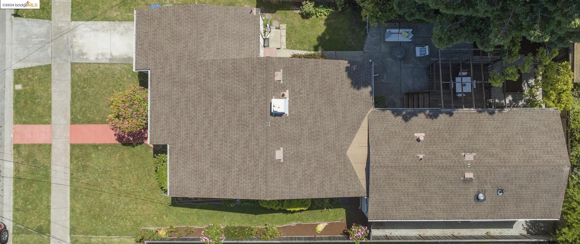1409 Elm Street