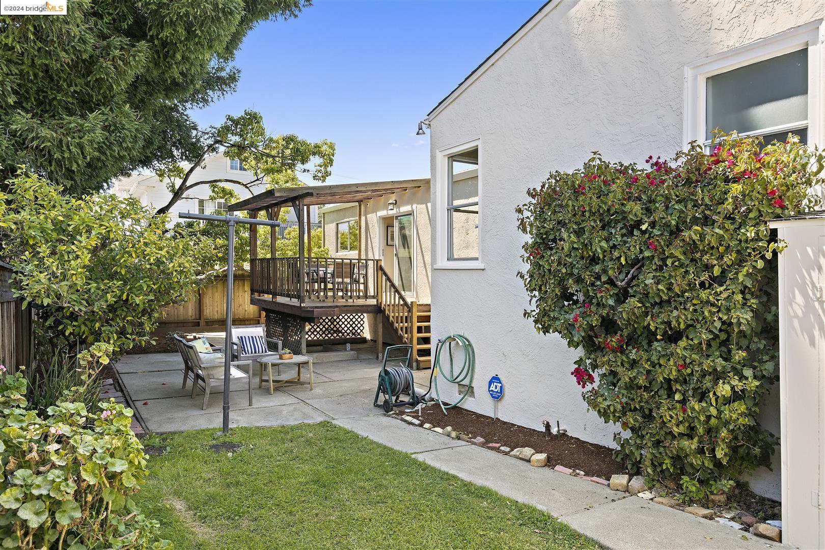 1409 Elm Street
