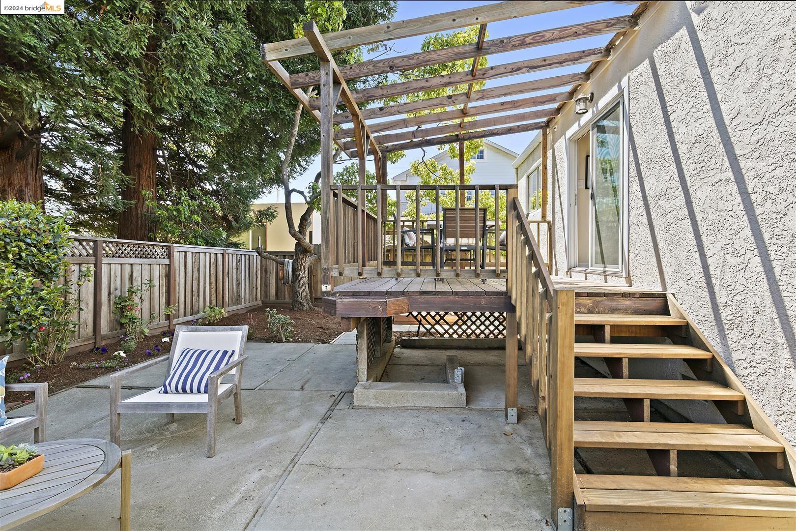 1409 Elm Street