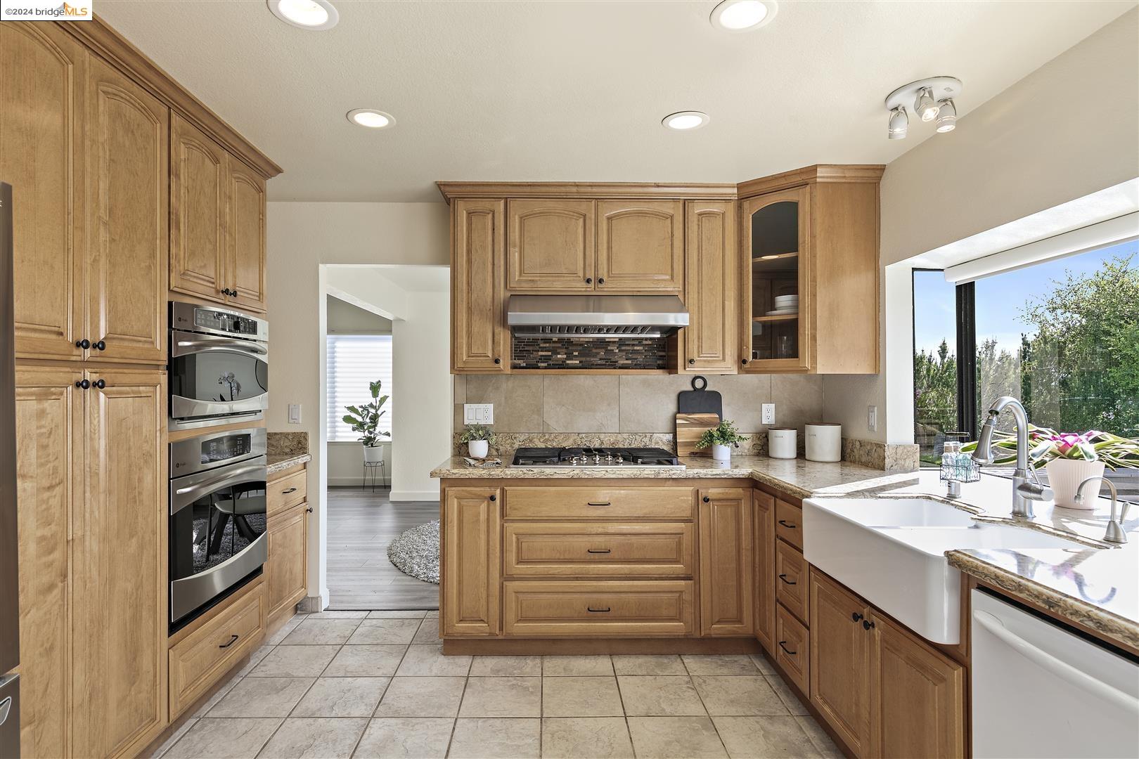 3755 Painted Pony Rd