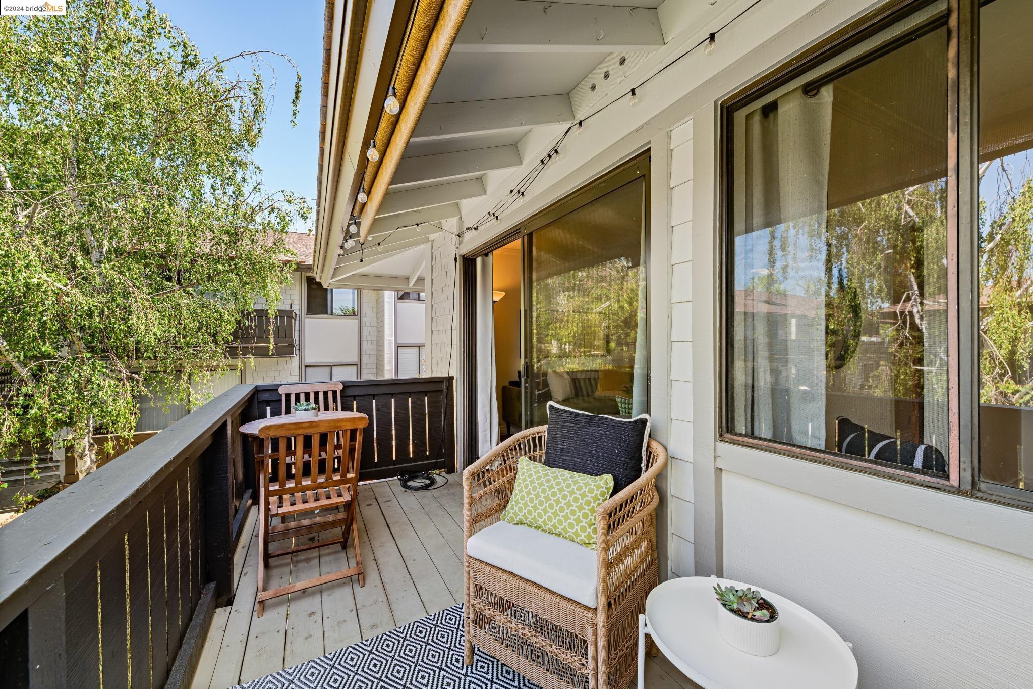 1435 Marchbanks Drive # 8