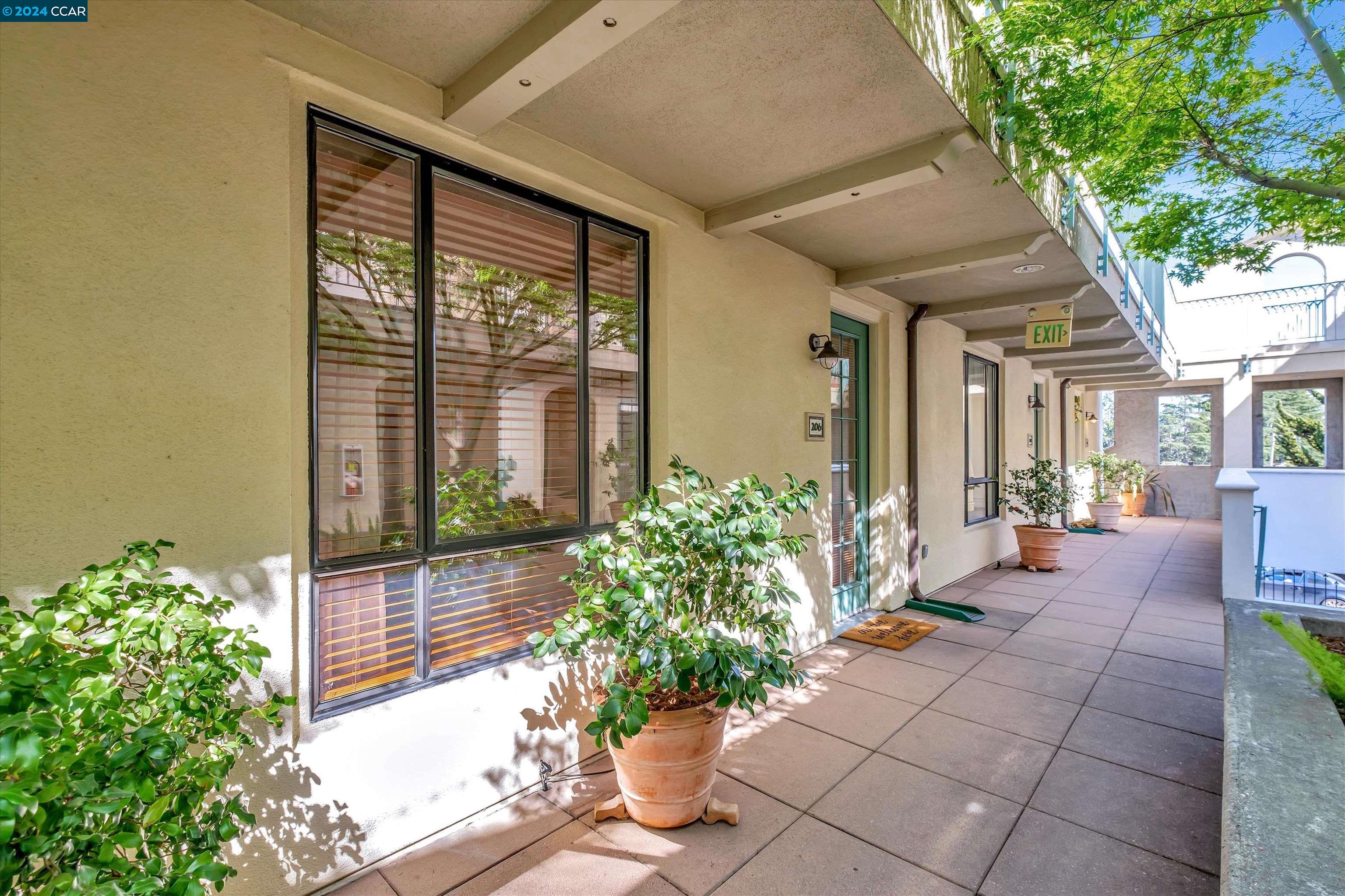 4395 Piedmont Ave # O206