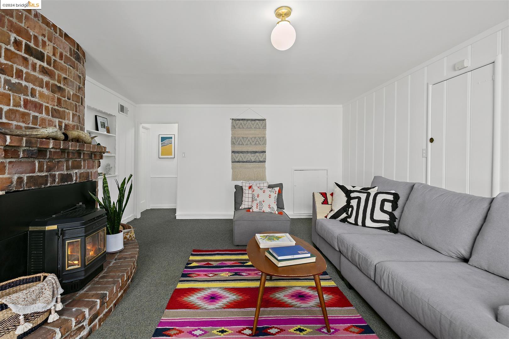 4254 Gregory St