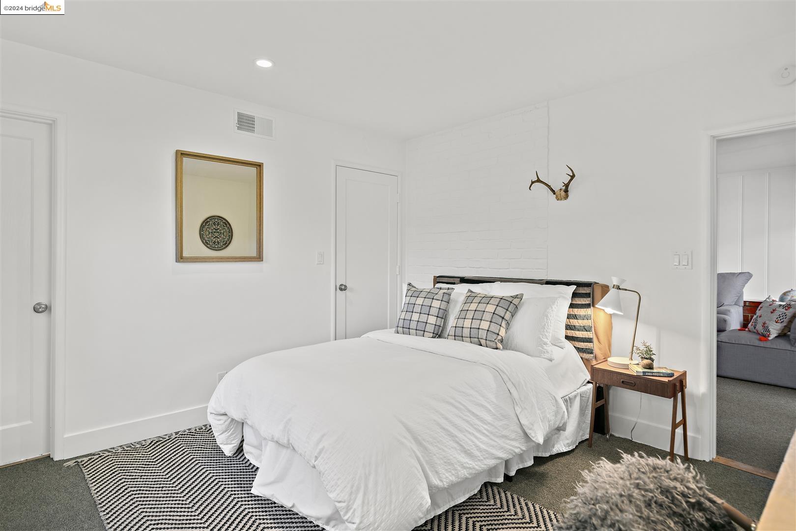 4254 Gregory St