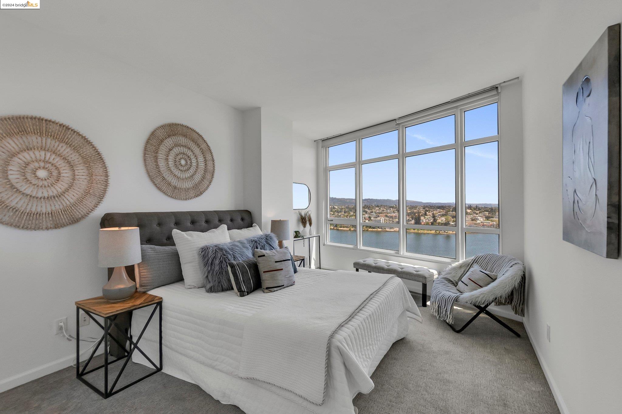 1 Lakeside Dr # 1804