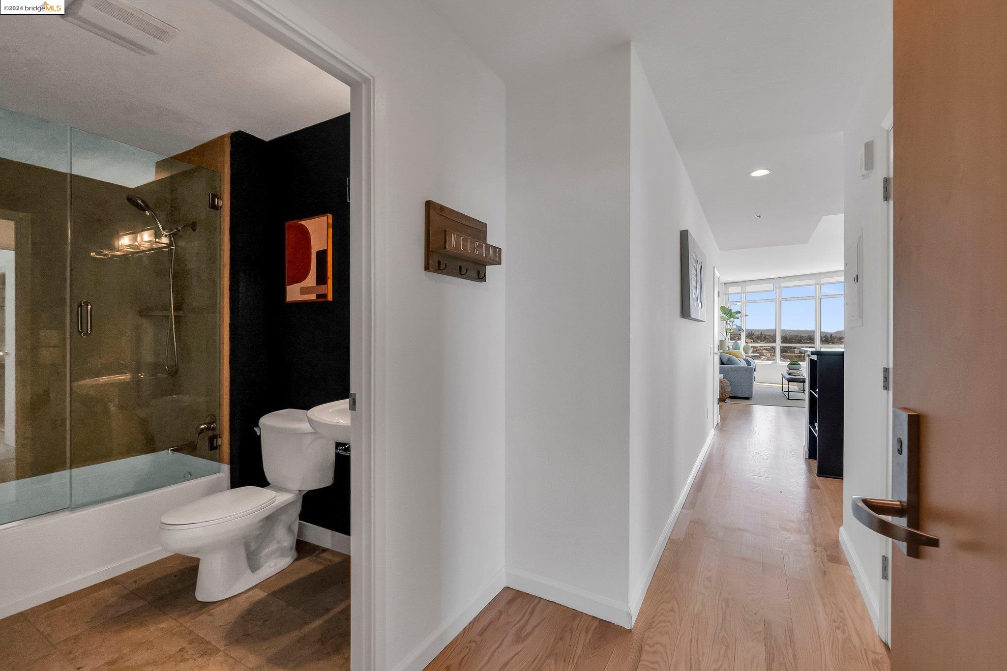 1 Lakeside Dr # 1804