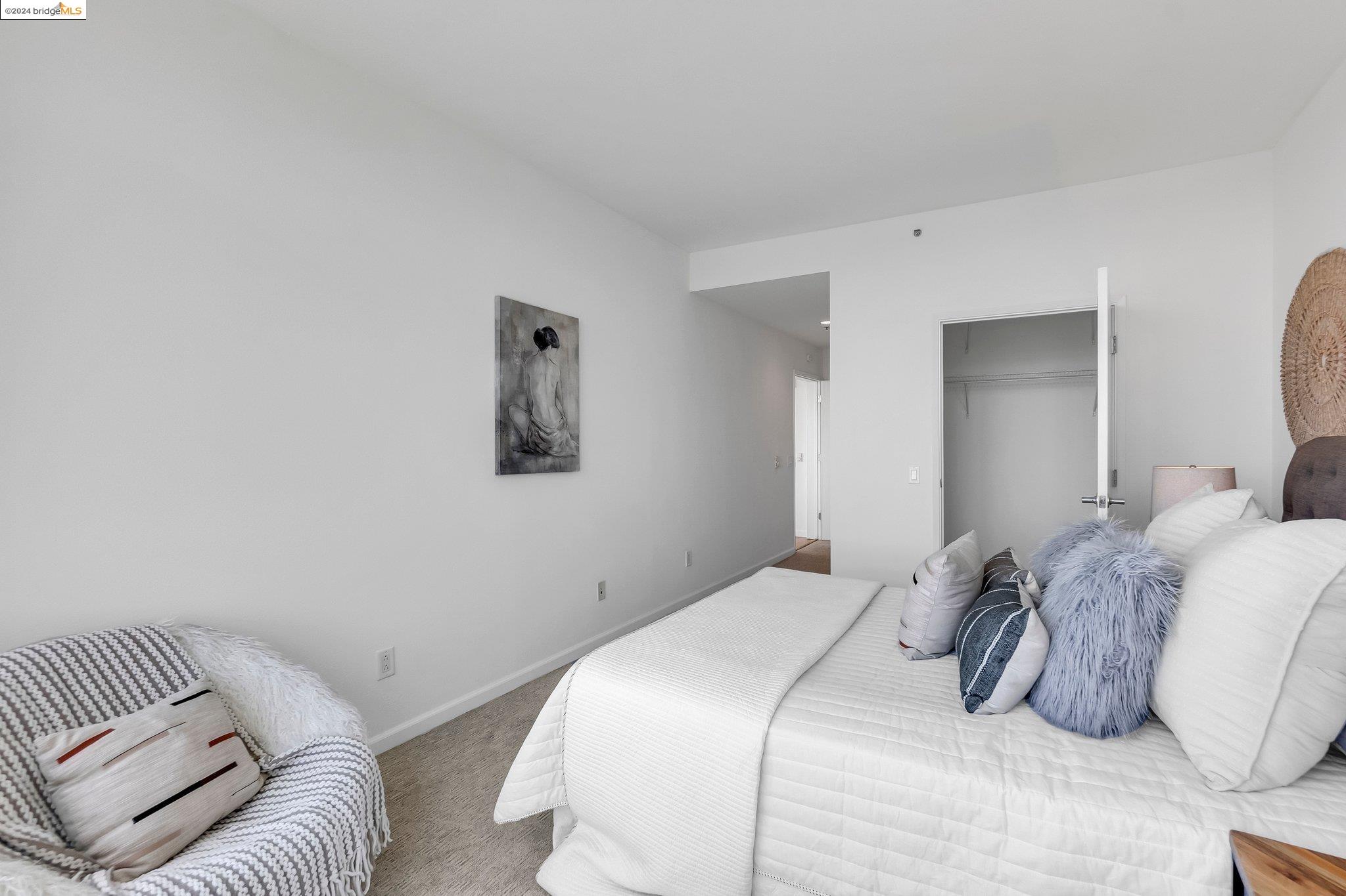 1 Lakeside Dr # 1804