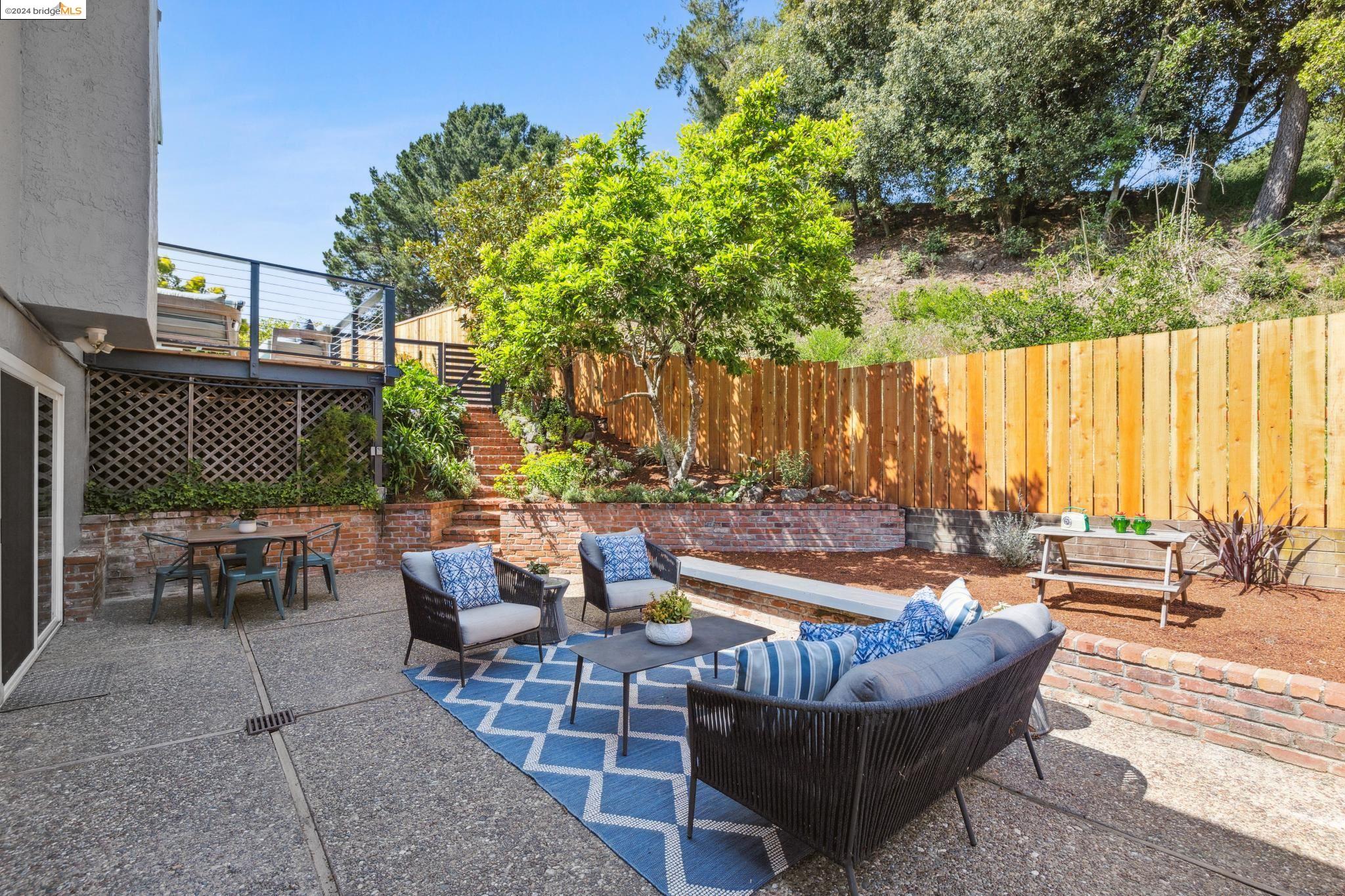 5798 Balmoral Drive