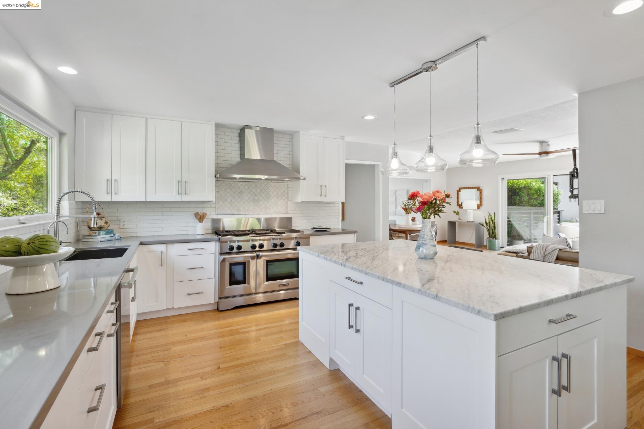 5798 Balmoral Drive