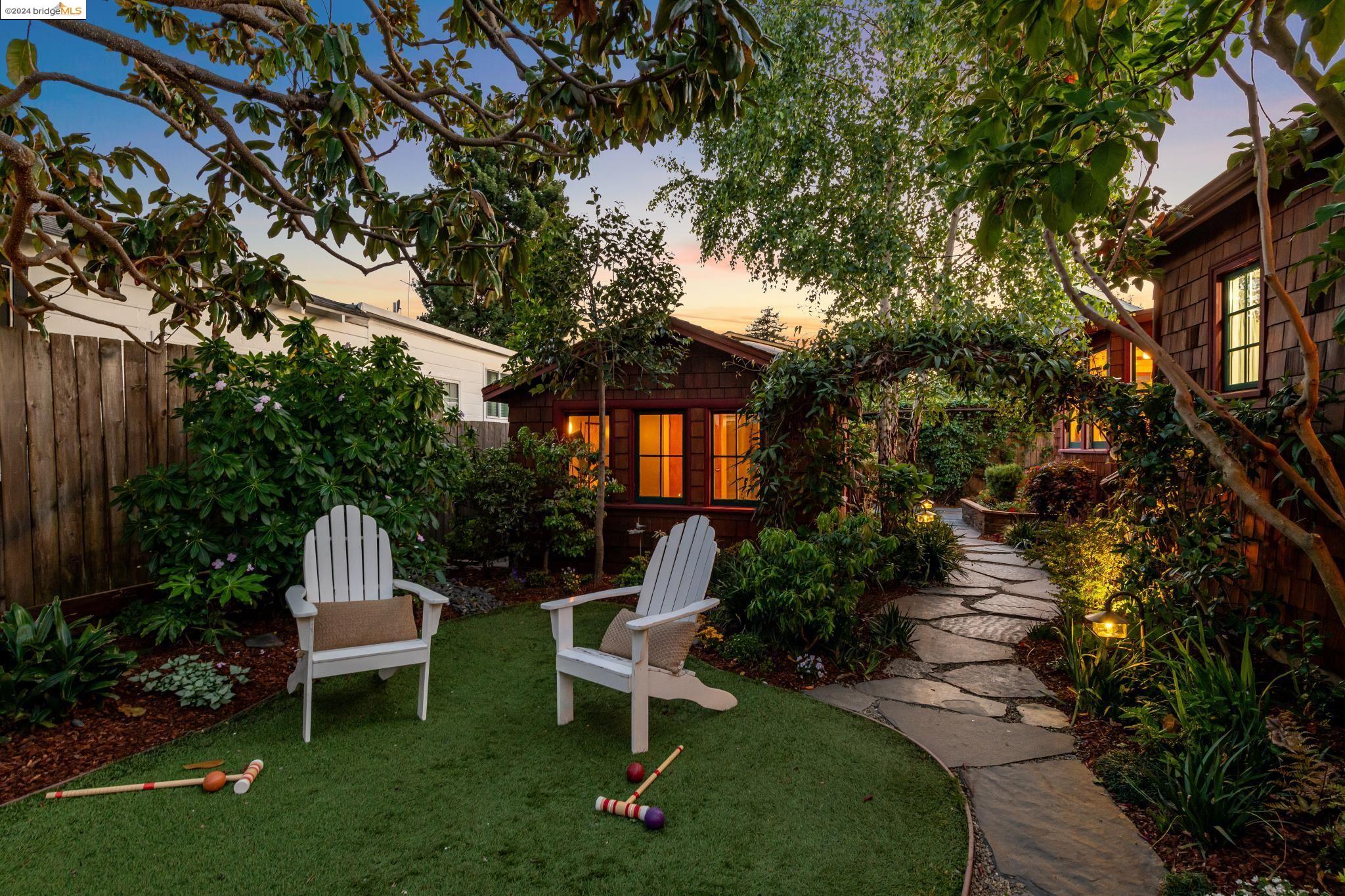 1626 Chestnut Street