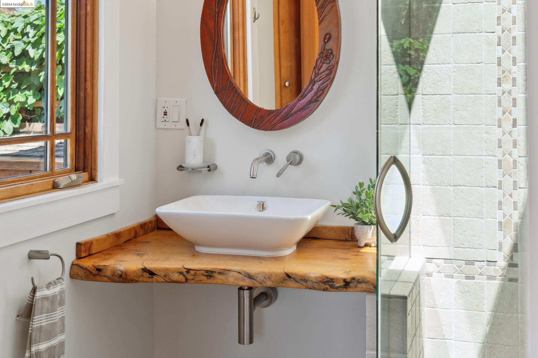 1626 Chestnut Street