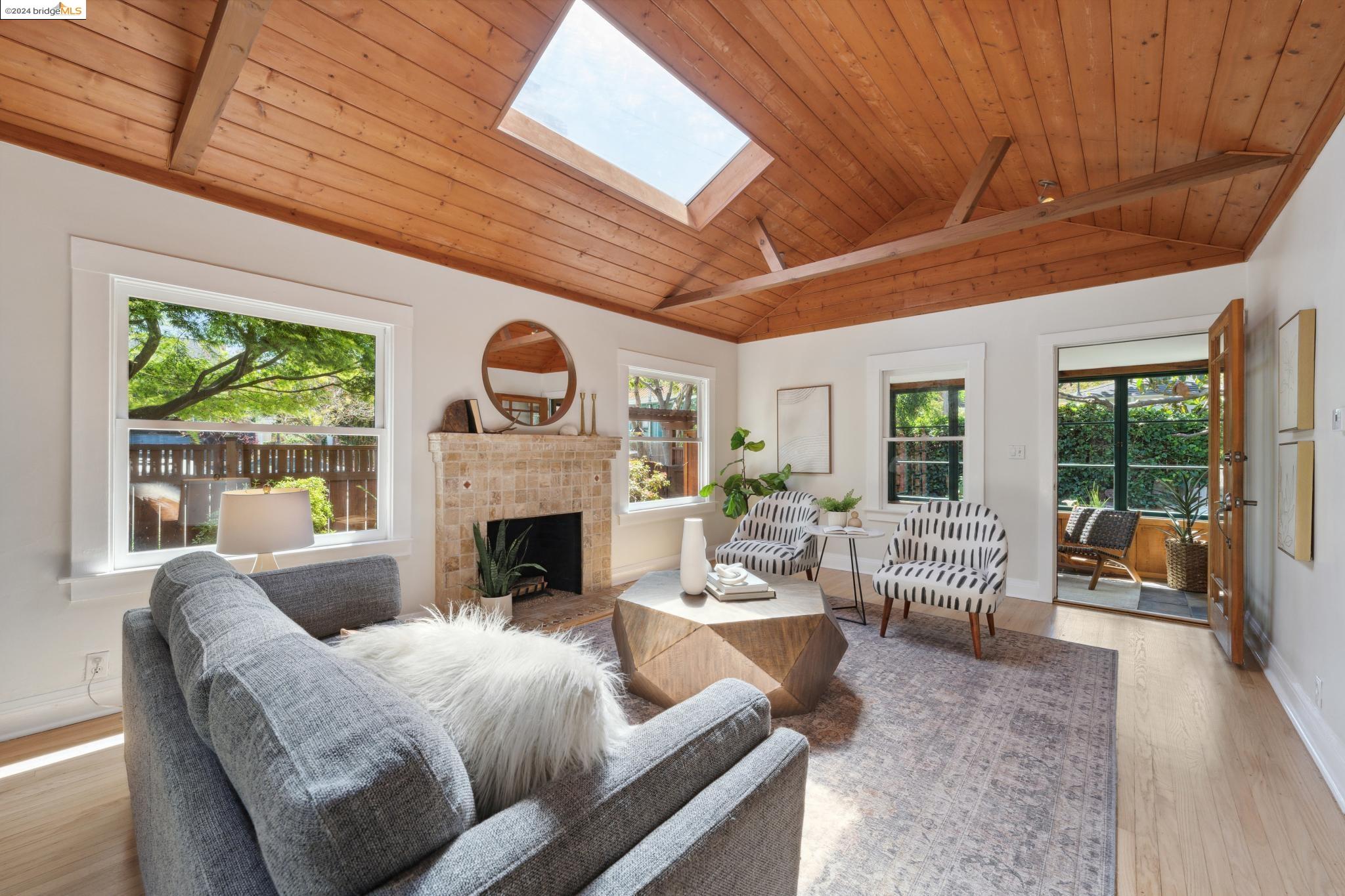 1626 Chestnut Street