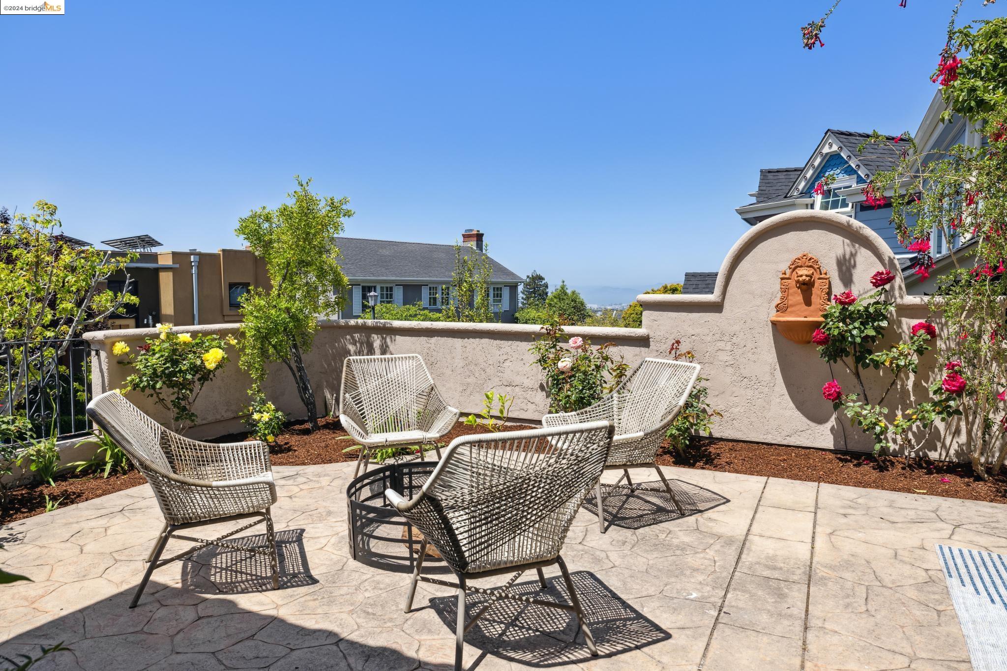 5866 Buena Vista Ave