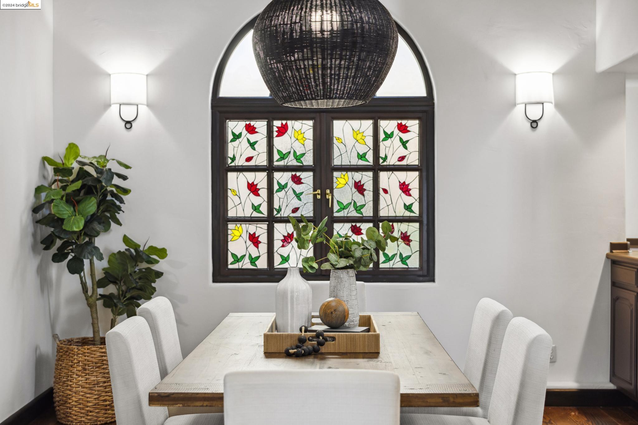 5866 Buena Vista Ave