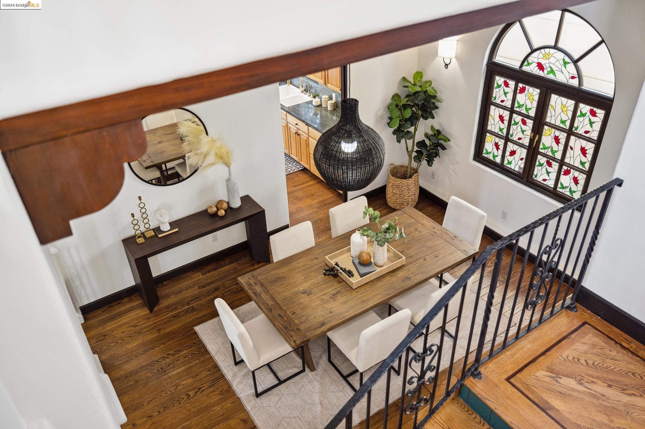 5866 Buena Vista Ave