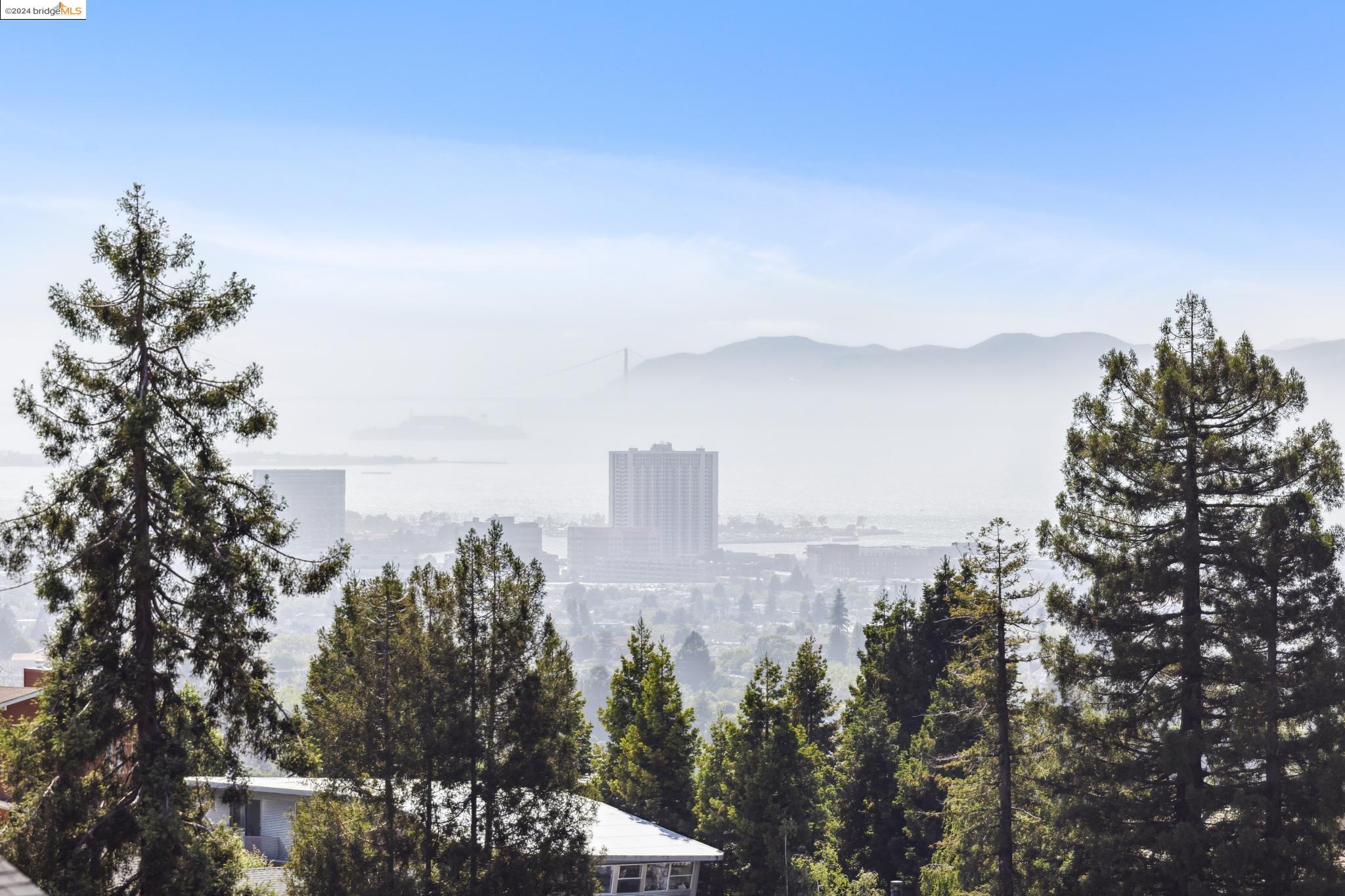 5866 Buena Vista Ave