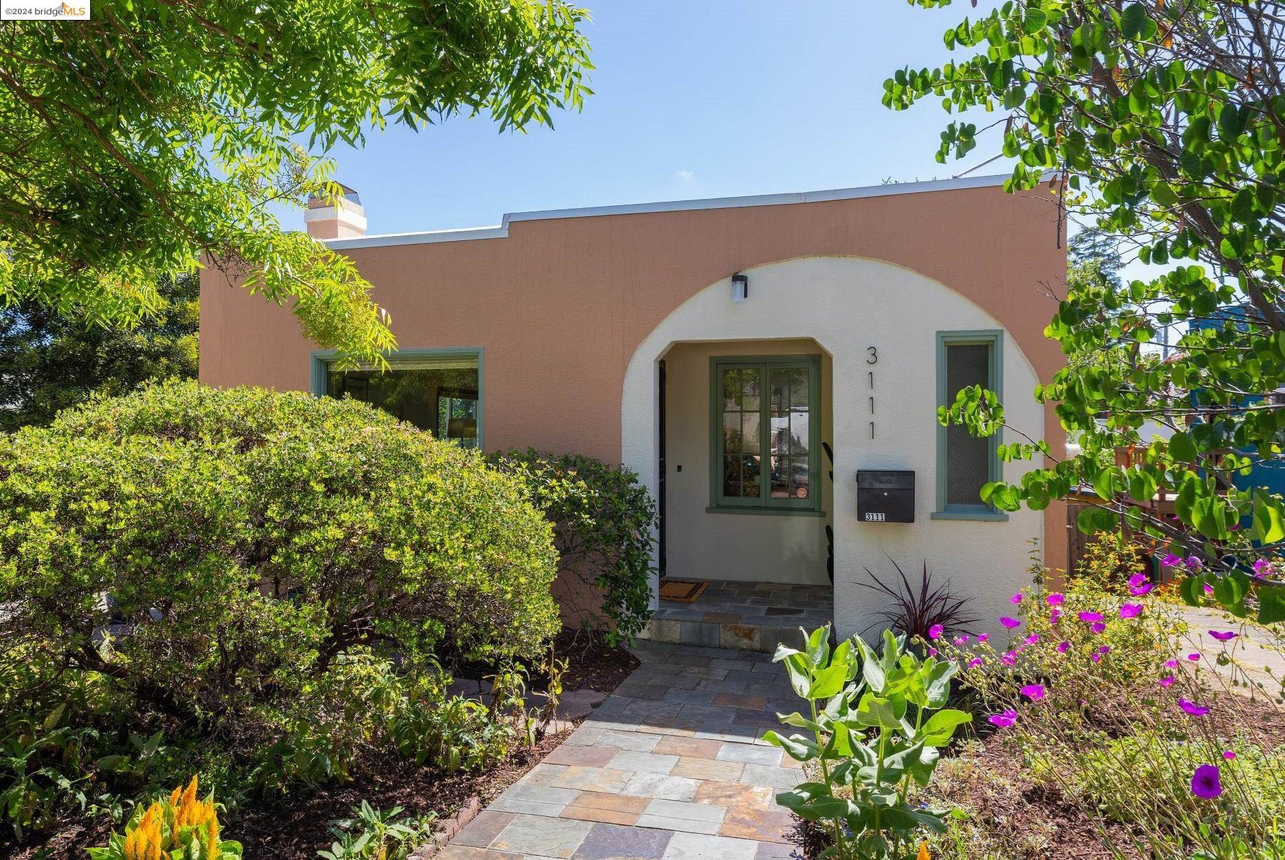 3111 California St