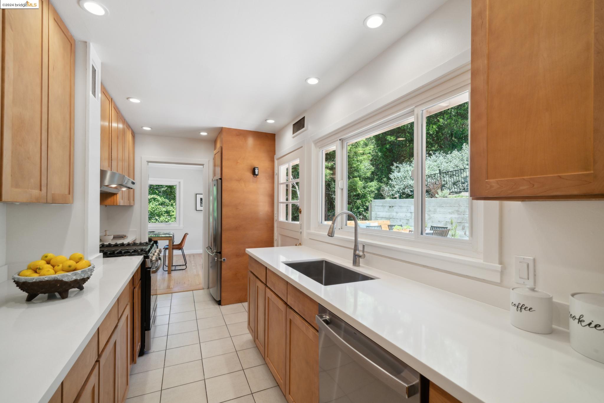 1425 Grizzly Peak Blvd