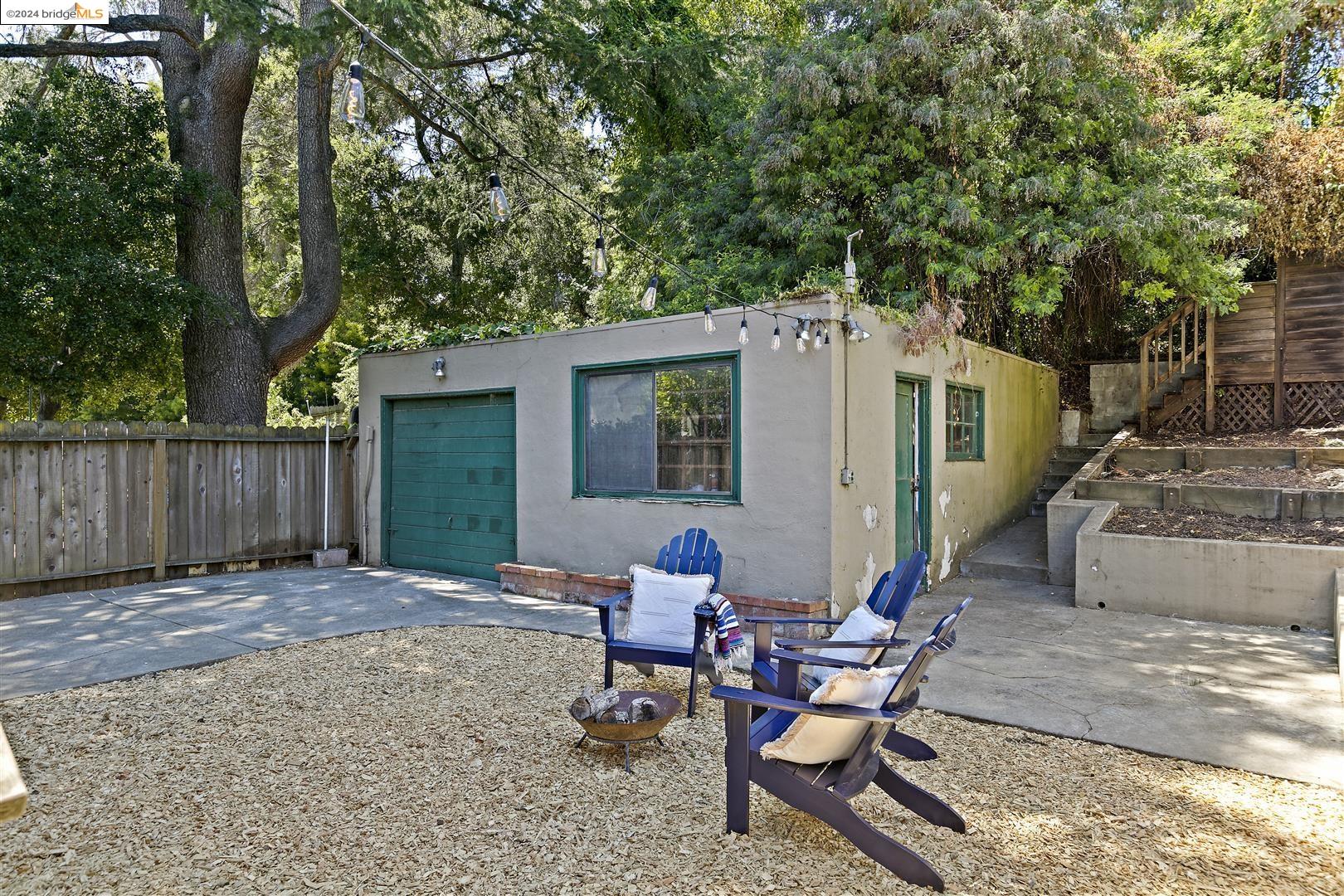 3971 Whittle Ave