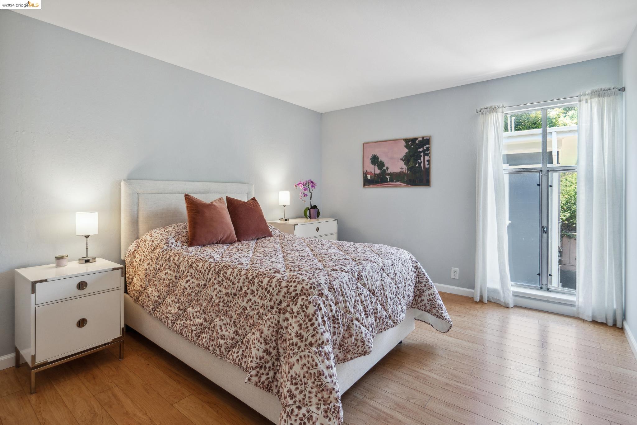 280 Park View Ter