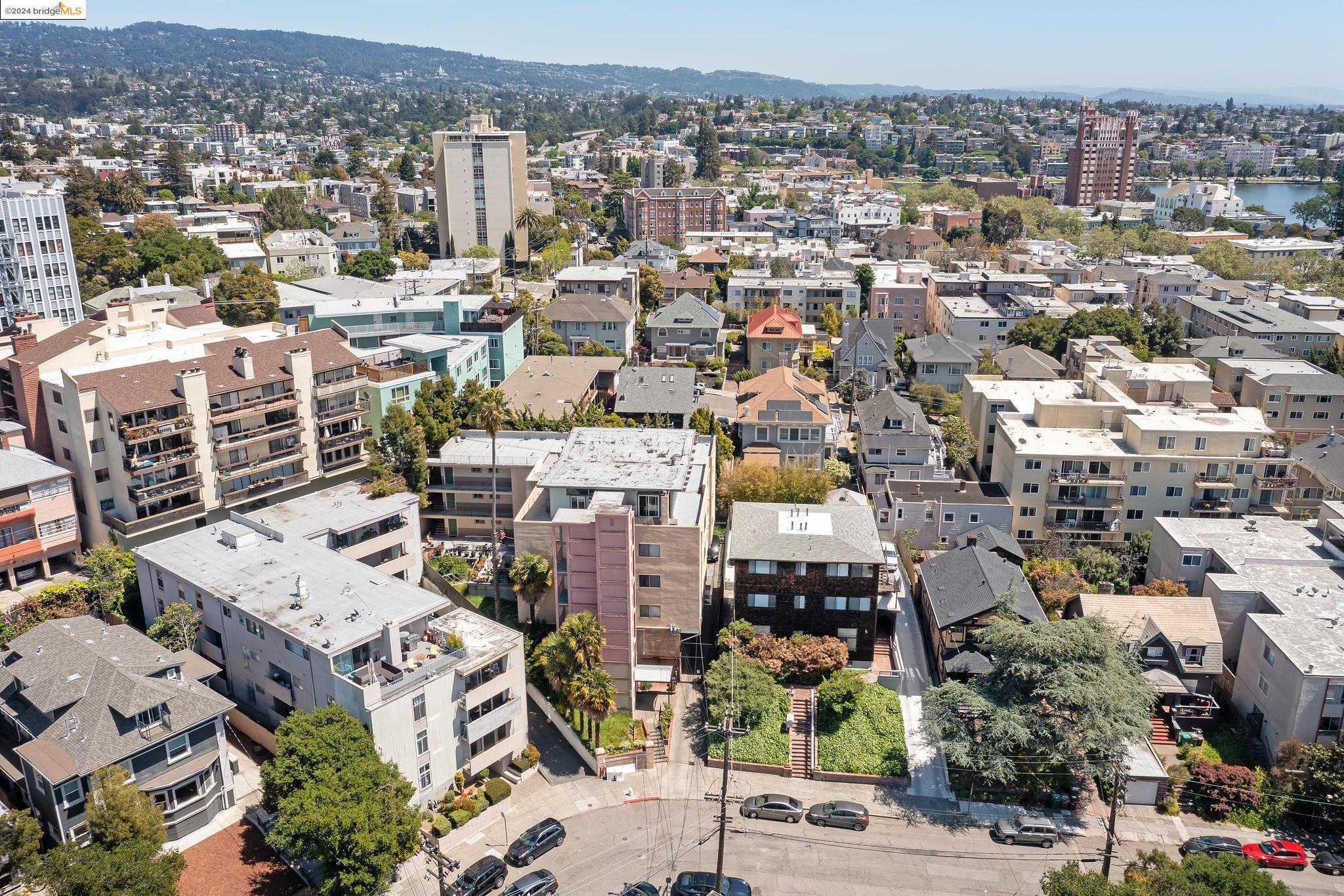 280 Park View Ter
