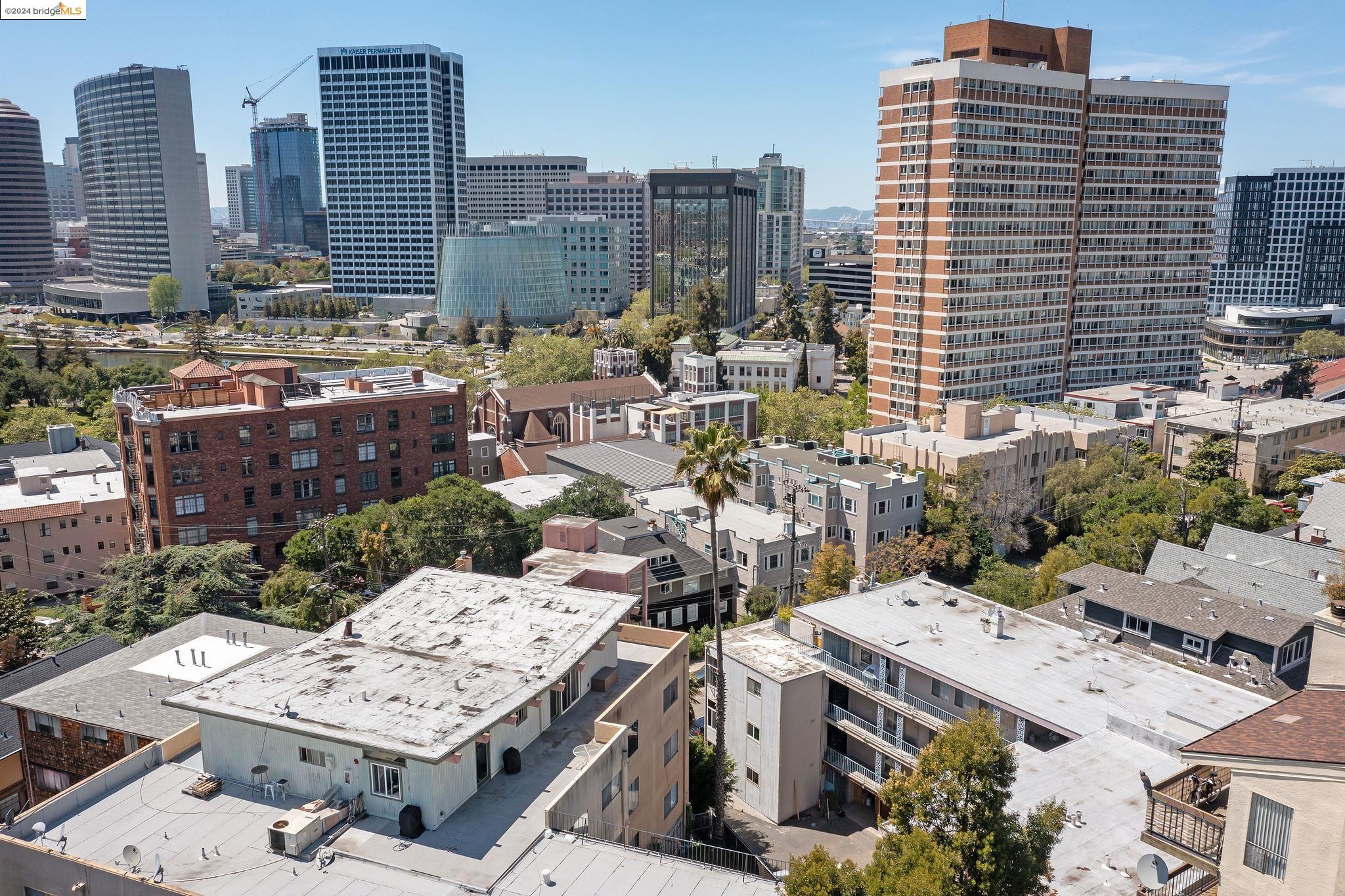 280 Park View Ter