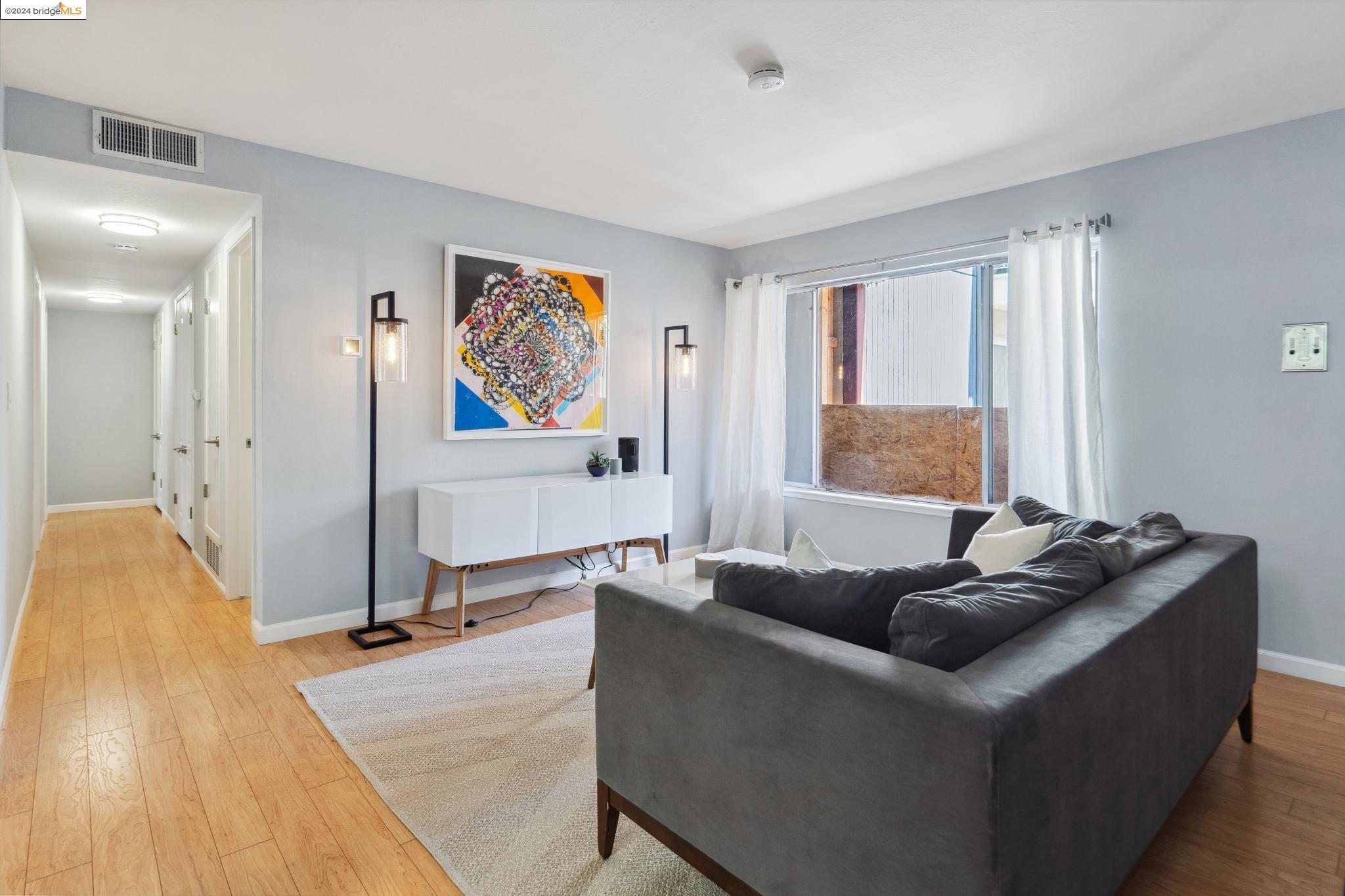 280 Park View Ter