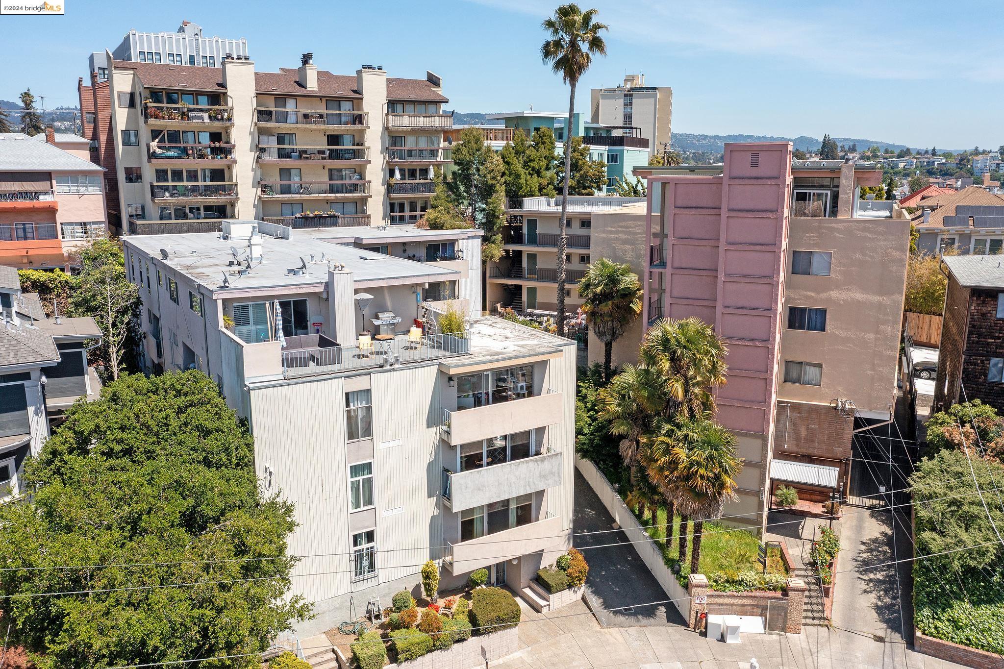 280 Park View Ter