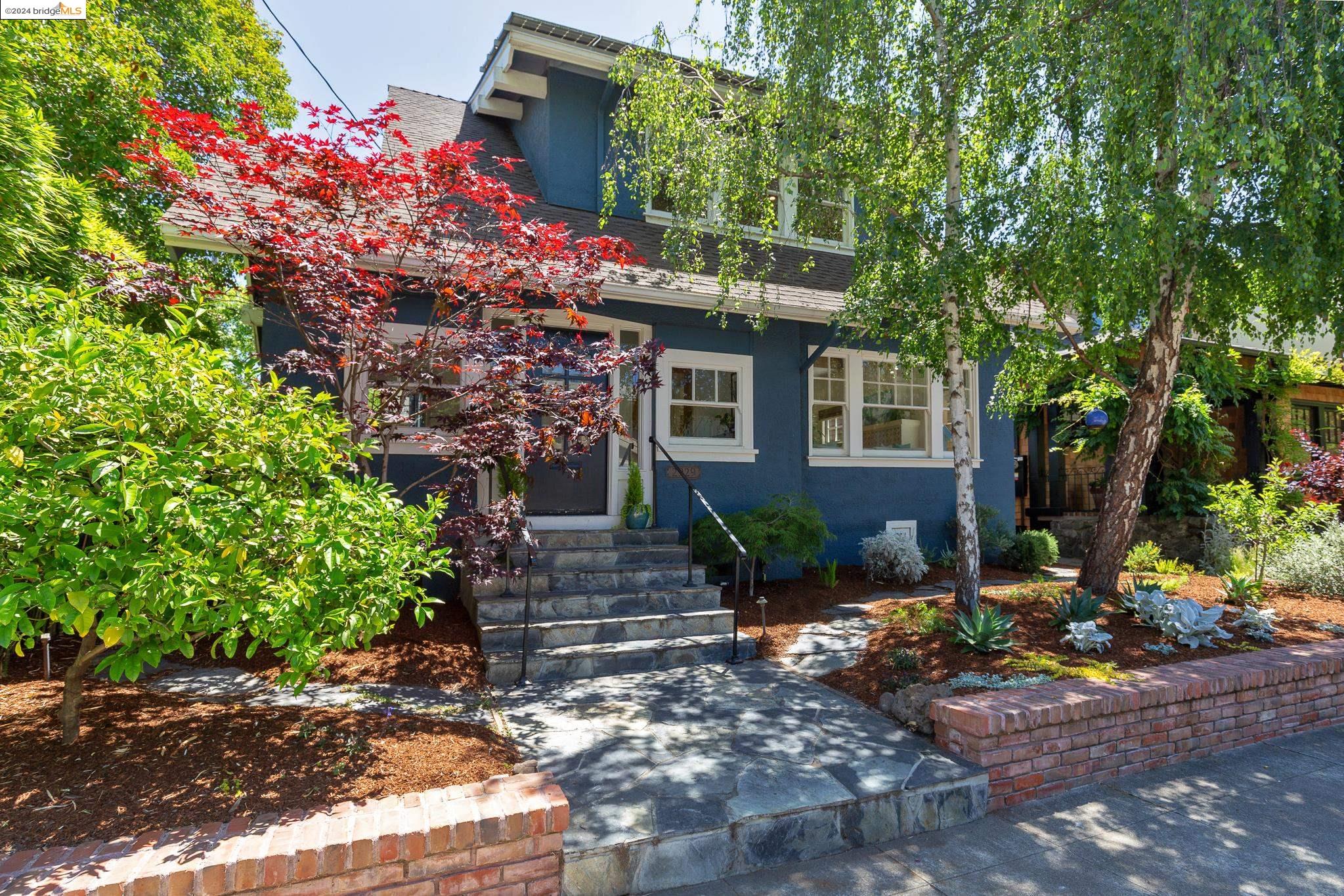 2929 Linden Ave