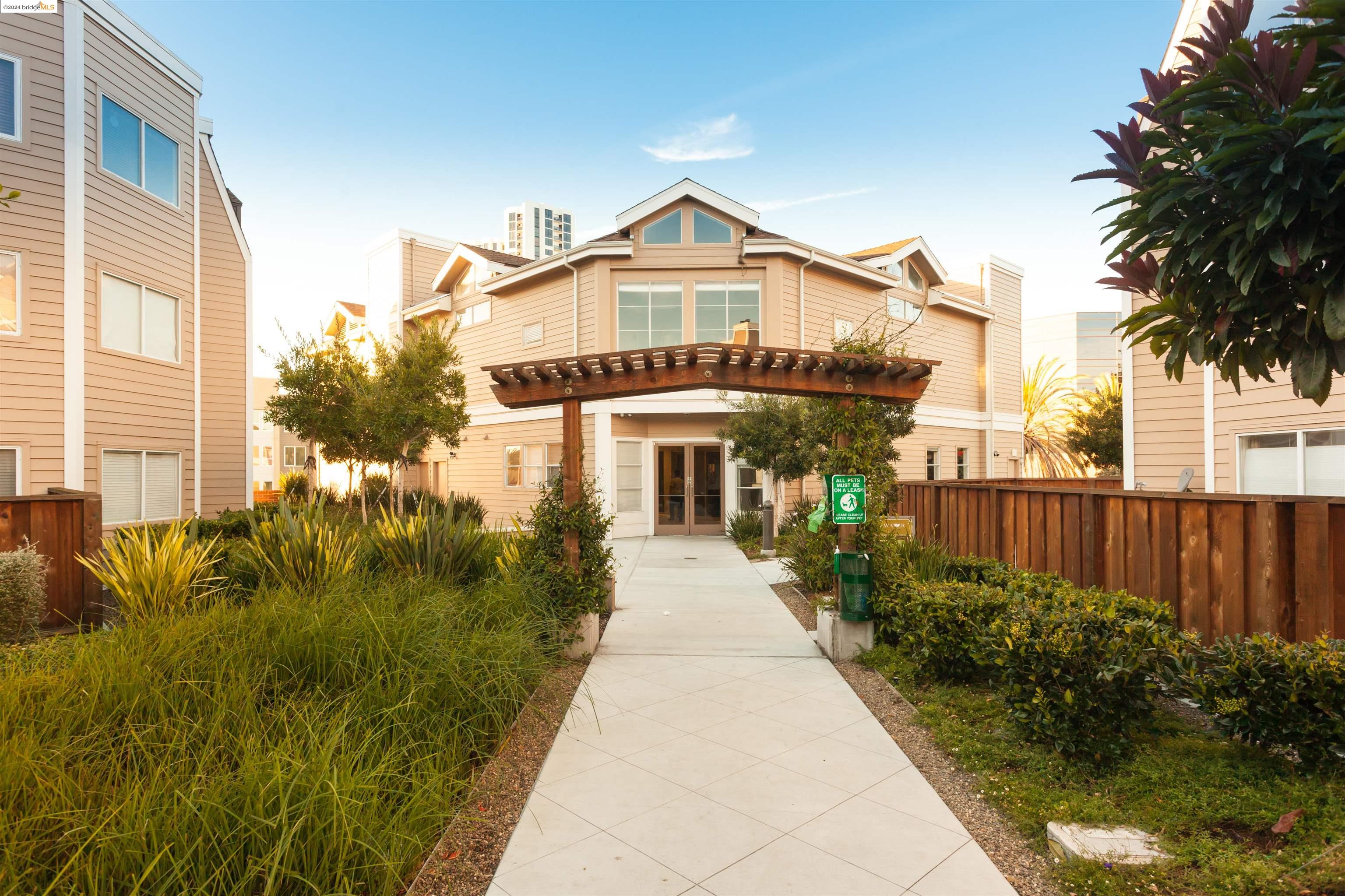 6400 Christie Ave # 5302 Unit: #5302