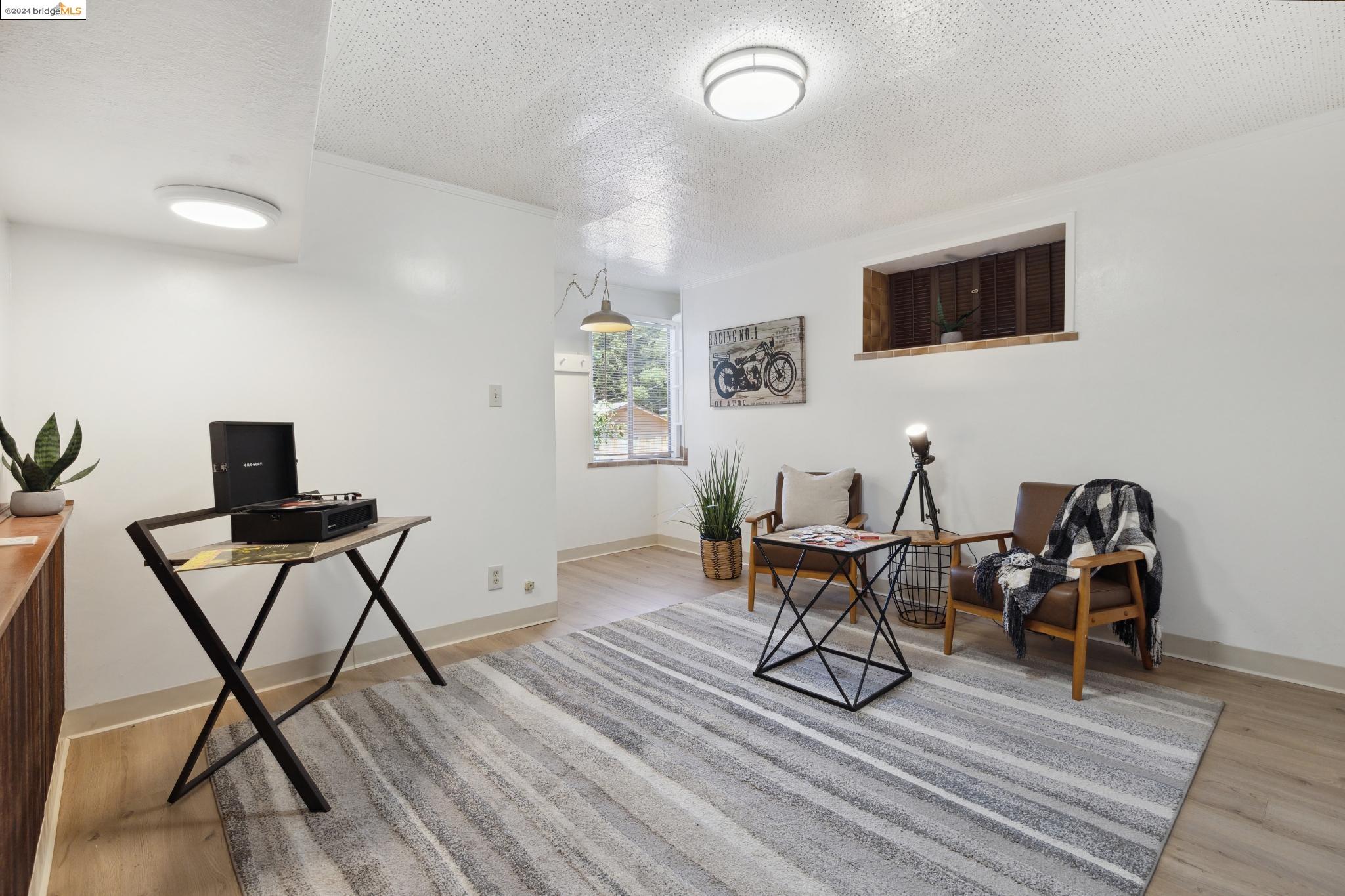 4001 Fruitvale Ave