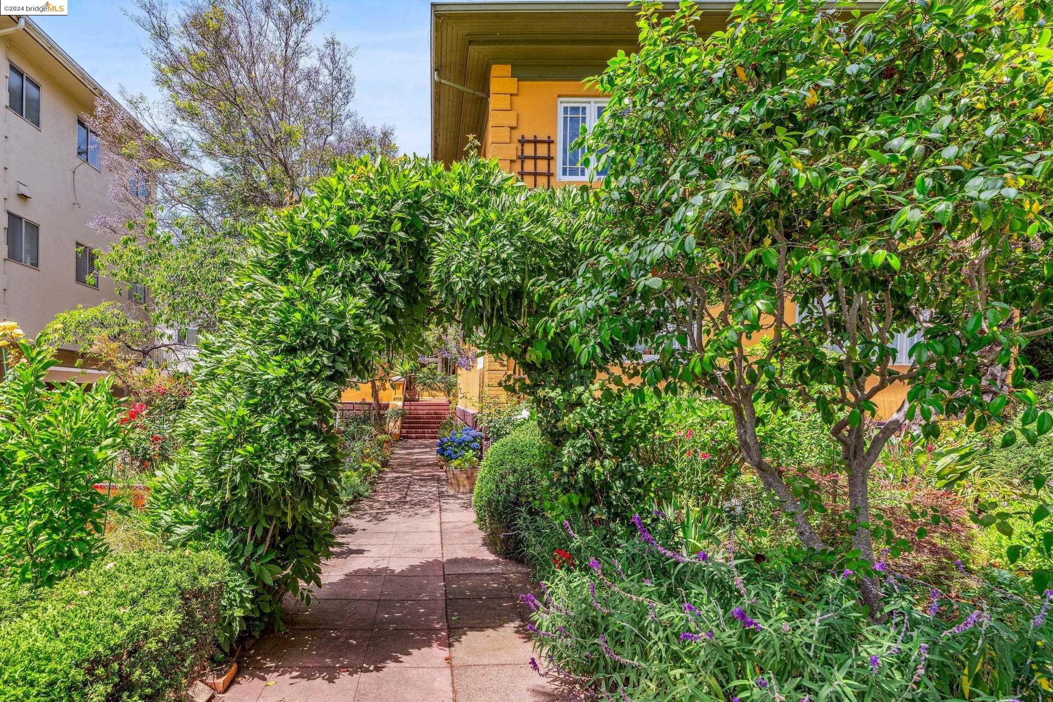 2808 Hillegass Ave # A1