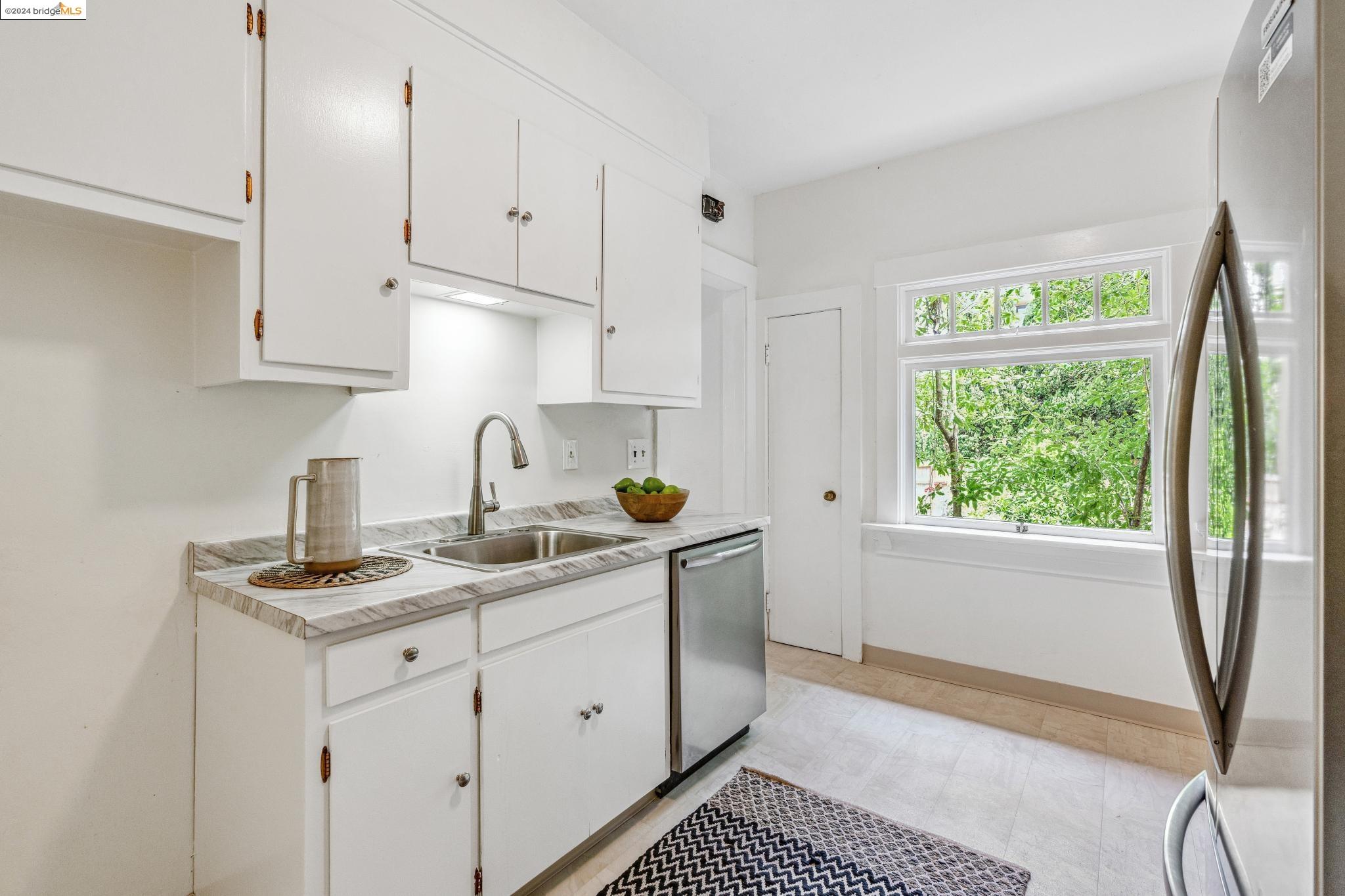 2808 Hillegass Ave # A1