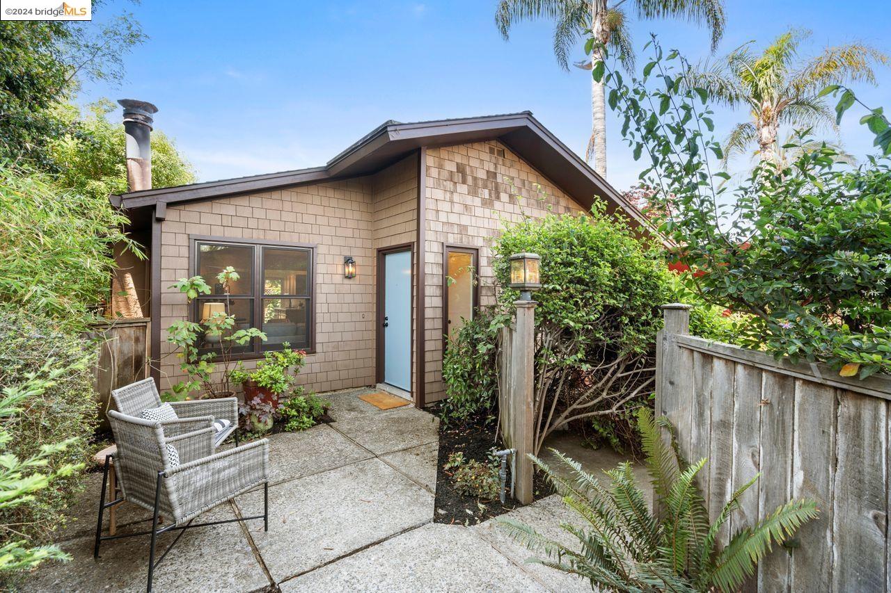 1408 Acton