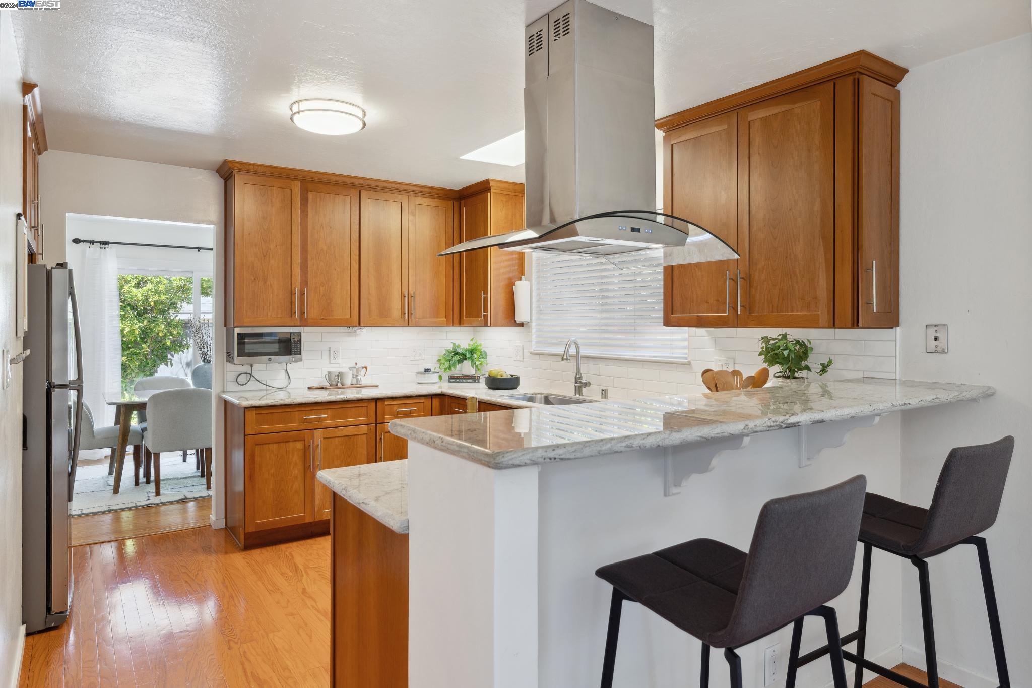 1053 Island Drive