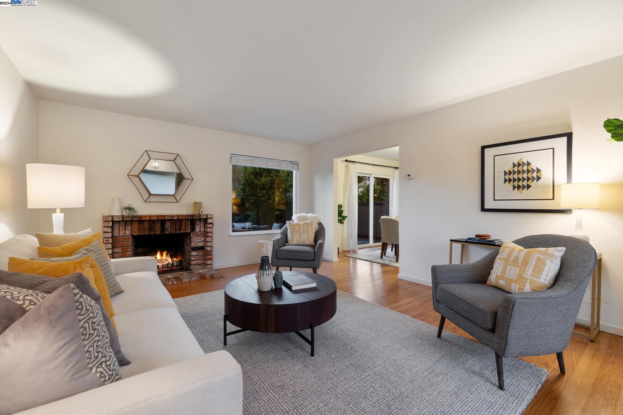 1053 Island Drive