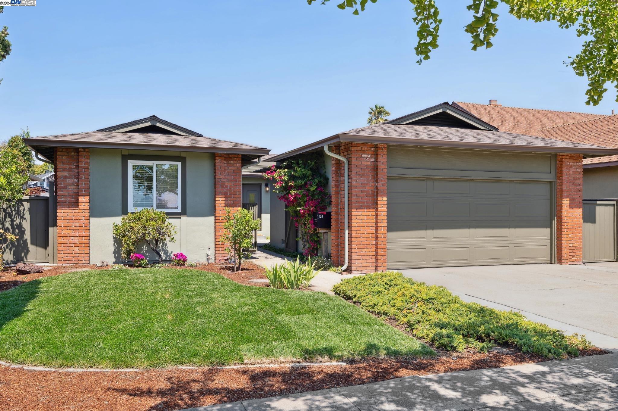 1053 Island Drive
